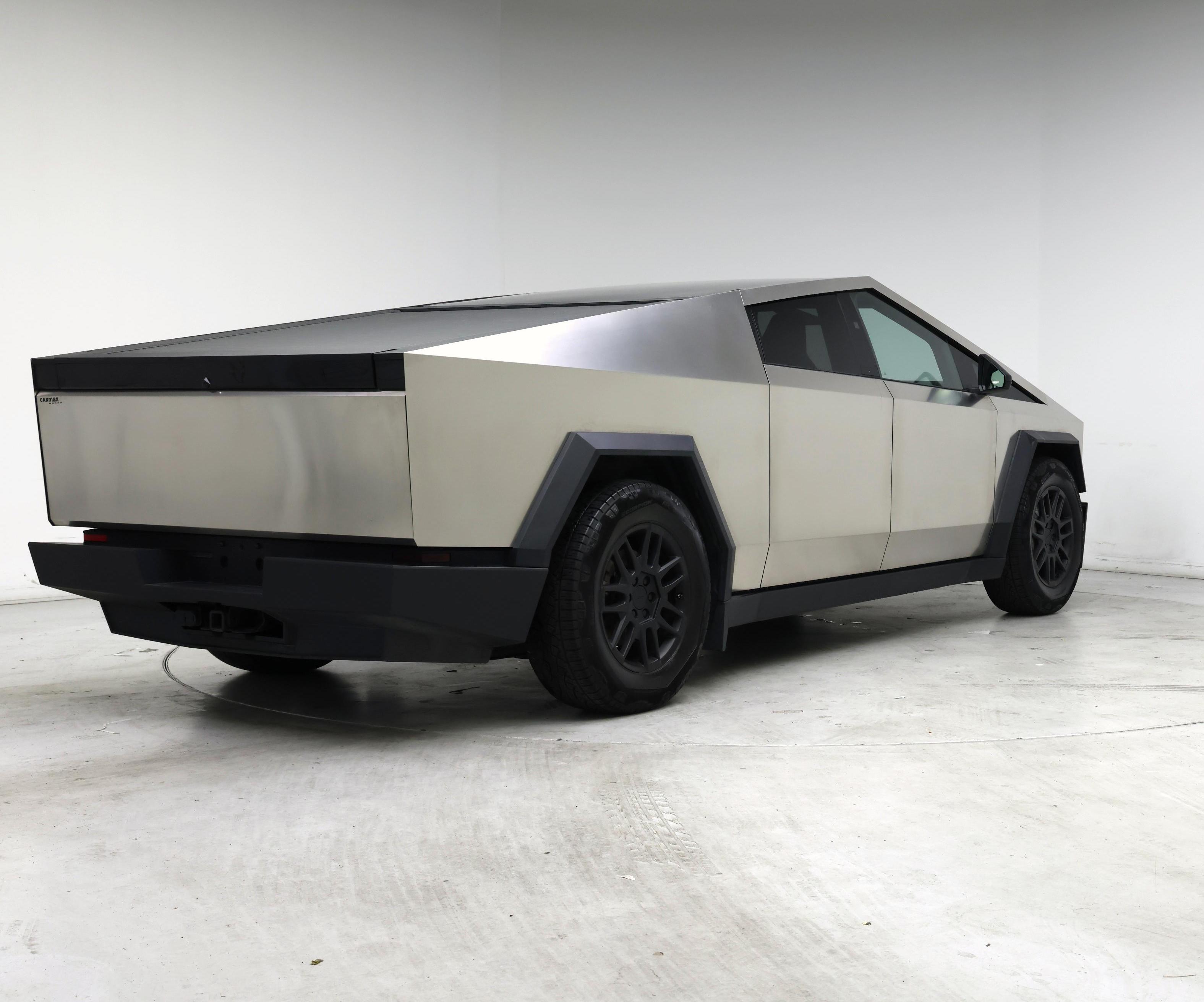 Thumbnail: 2024 Tesla Cybertruck - 8