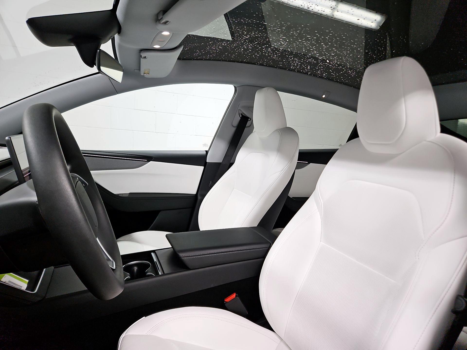 Thumbnail: 2026 Tesla Model Y - 18
