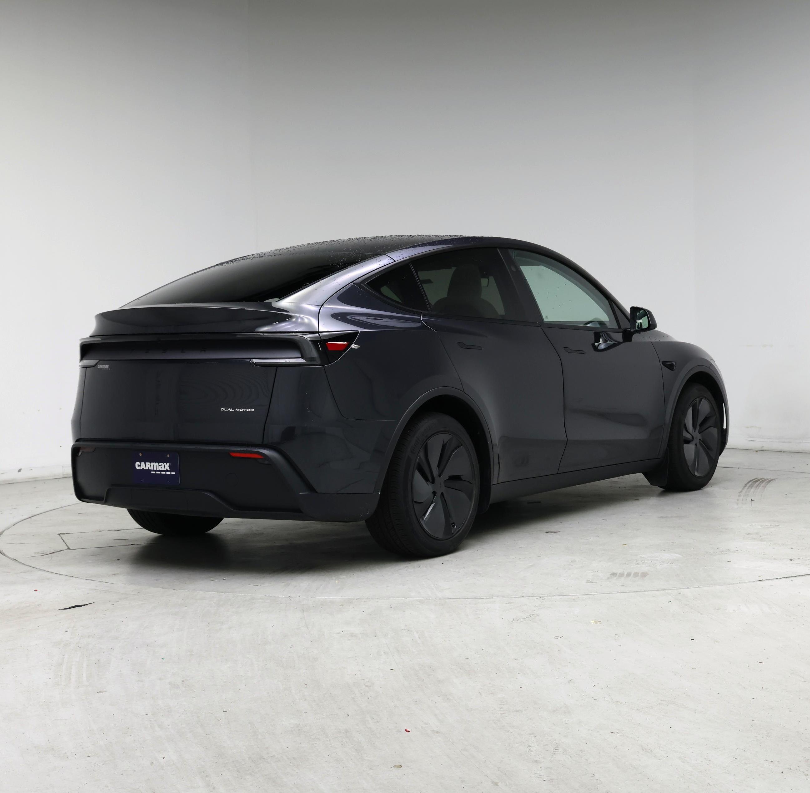 Thumbnail: 2026 Tesla Model Y - 8