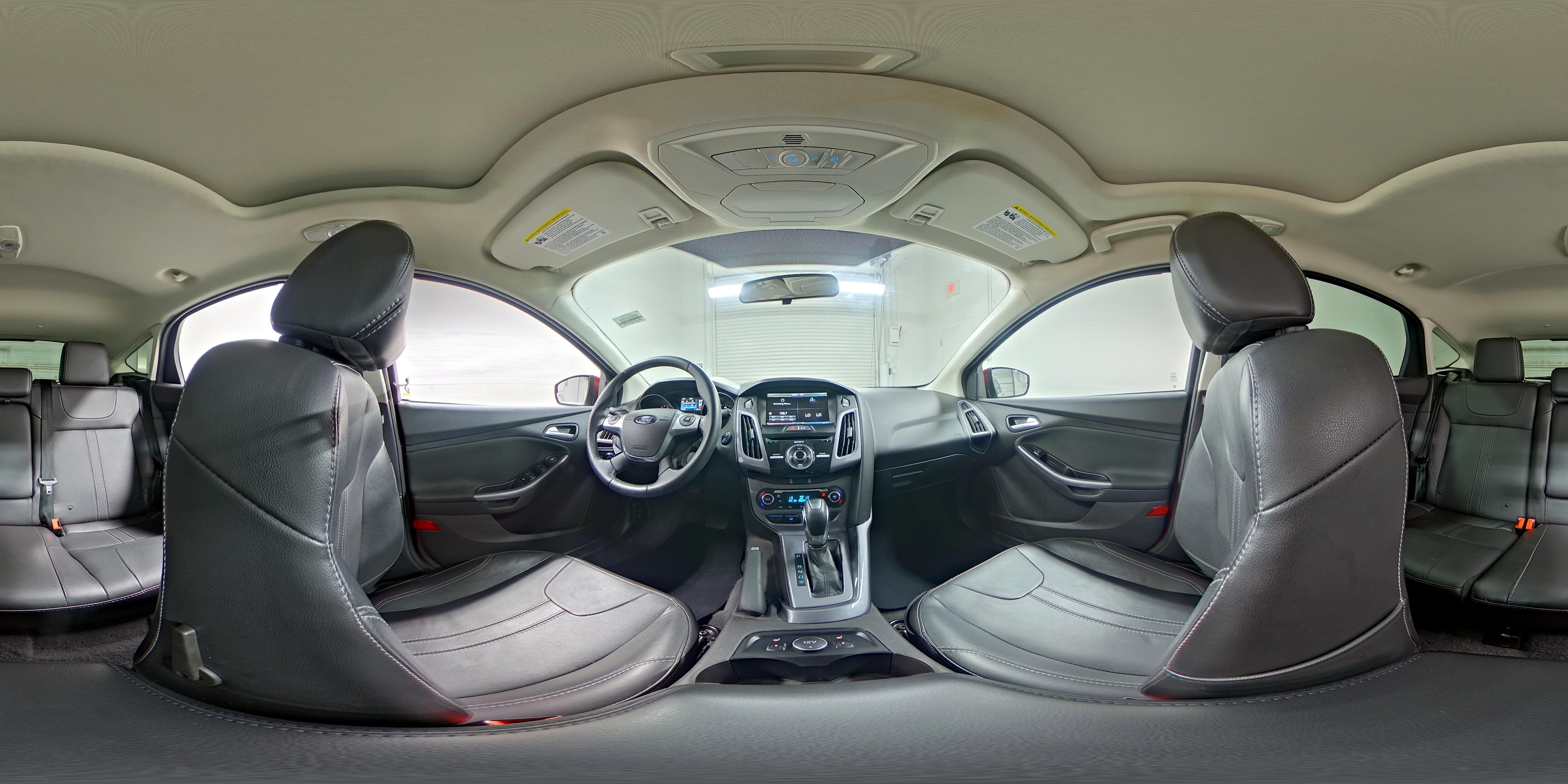 2014 Ford Focus Titanium - Photo 25
