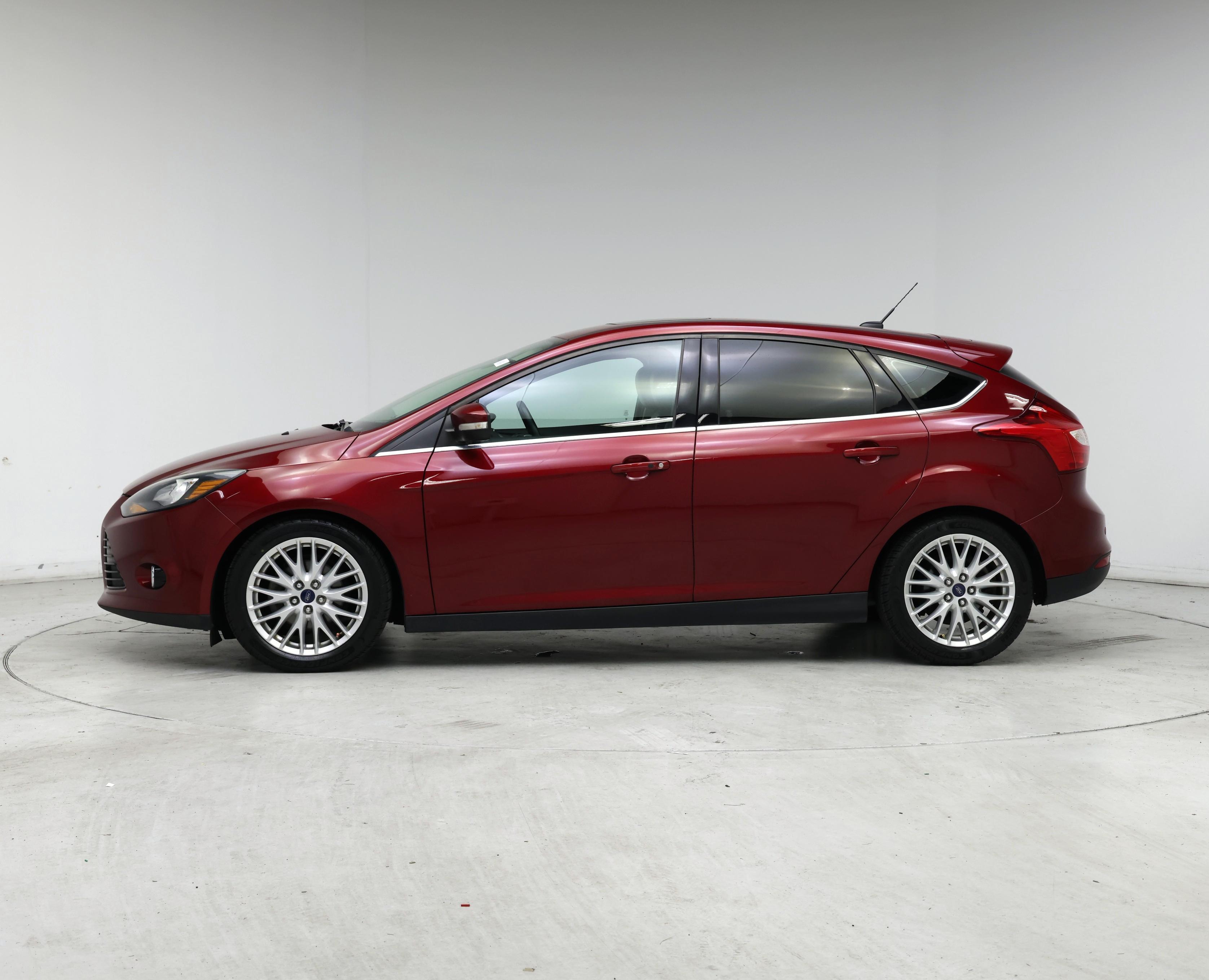 Thumbnail: 2014 Ford Focus - 3