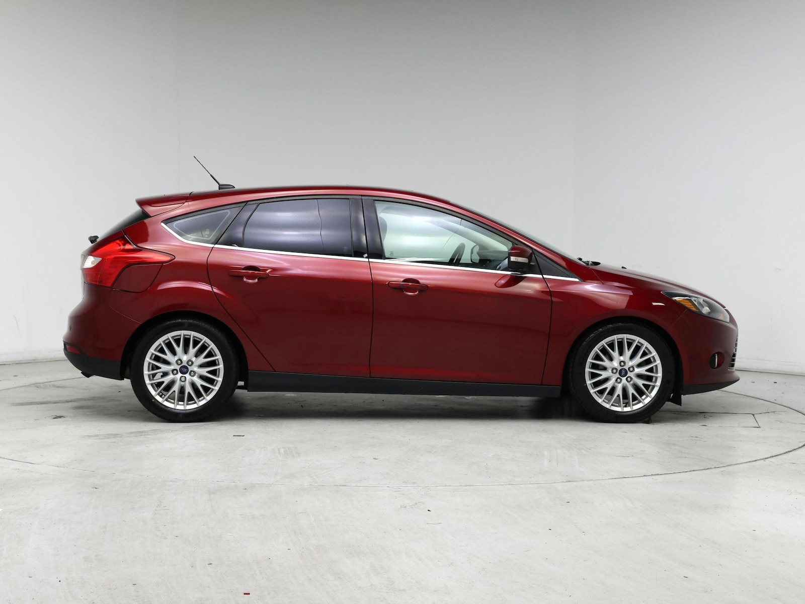 2014 Ford Focus Titanium - Photo 8