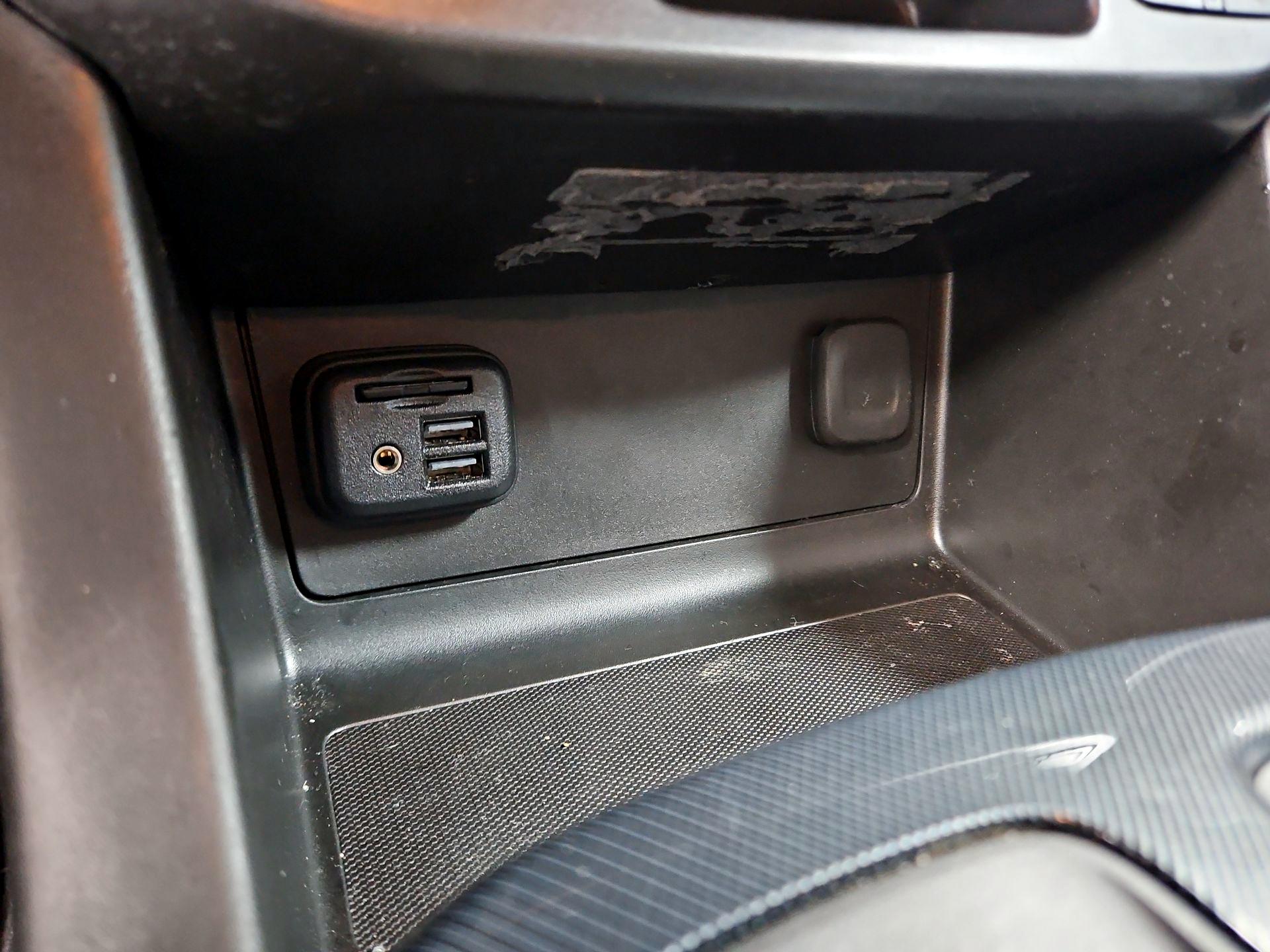 Thumbnail: 2021 Chevrolet Colorado - 19