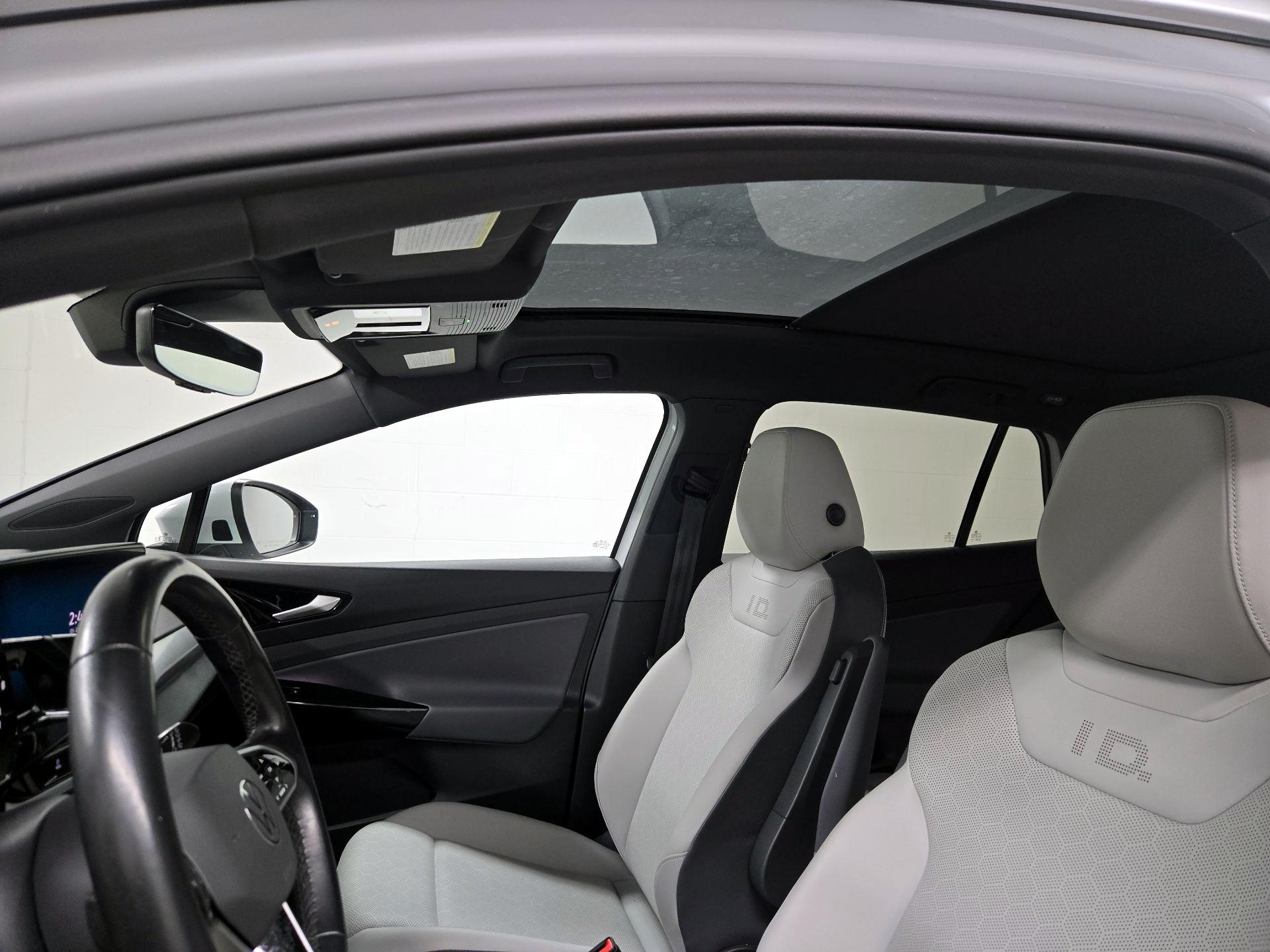 Thumbnail: 2021 Volkswagen ID.4 - 19