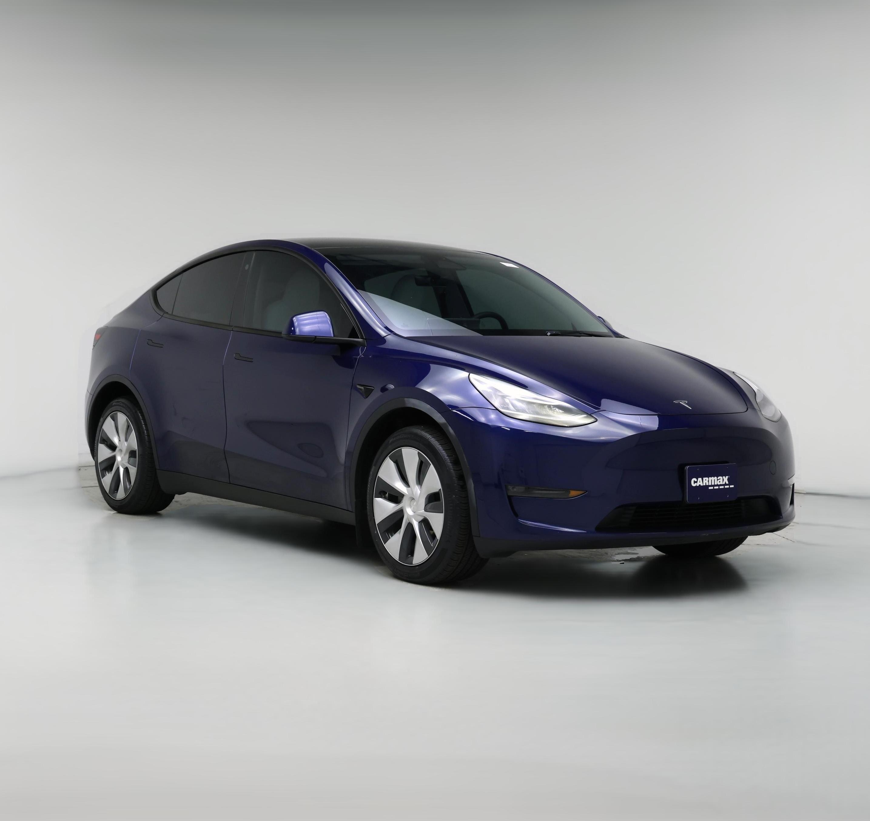 Thumbnail: 2023 Tesla Model Y - 1