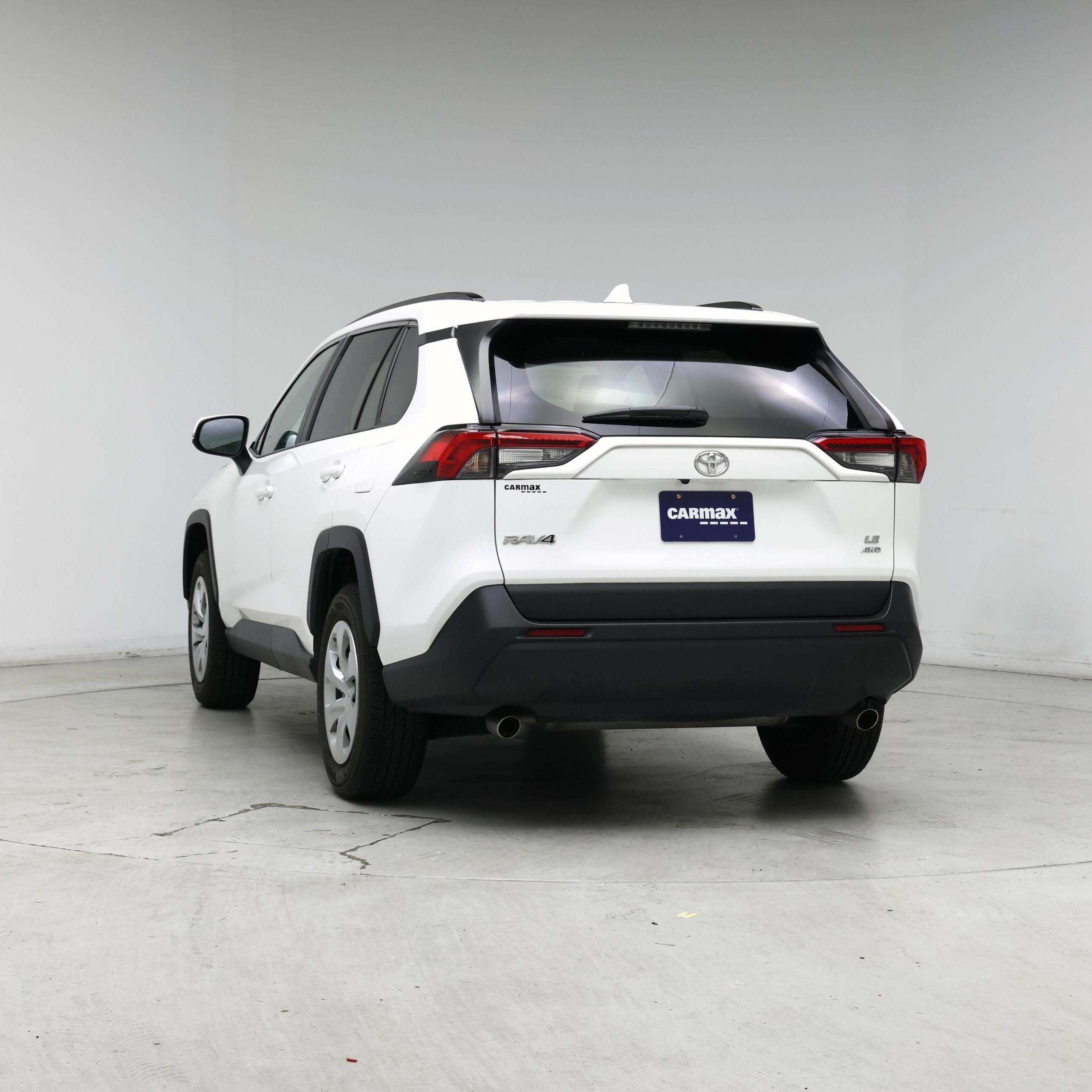 Thumbnail: 2021 Toyota RAV4 - 6
