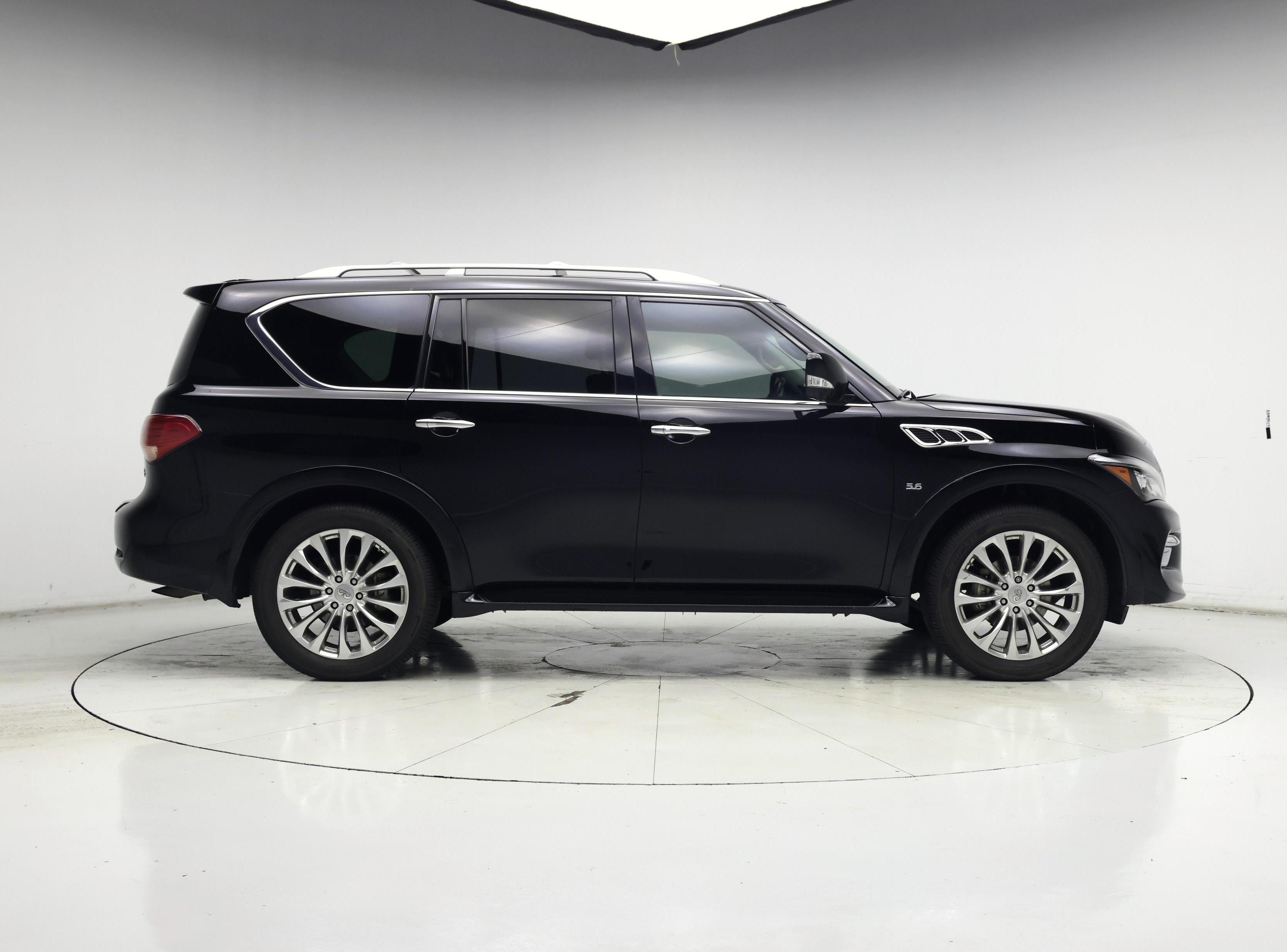 Thumbnail: 2017 INFINITI QX80 - 7