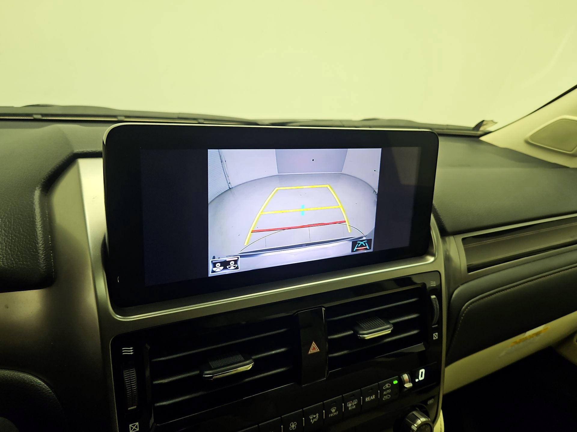 Thumbnail: 2023 Lexus GX - 15