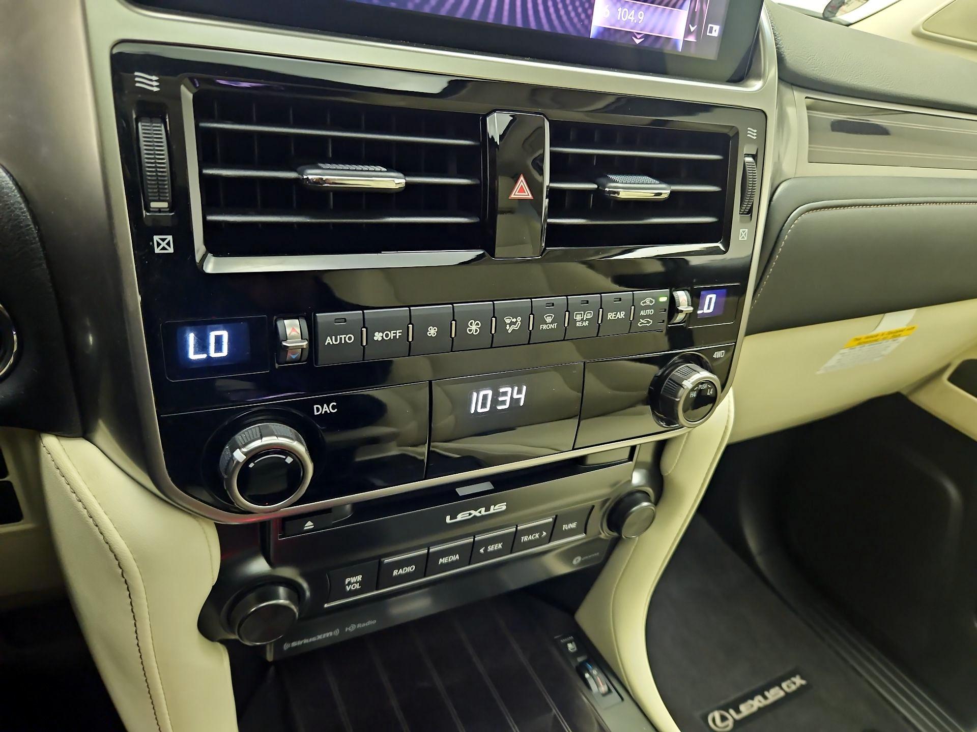 Thumbnail: 2023 Lexus GX - 17