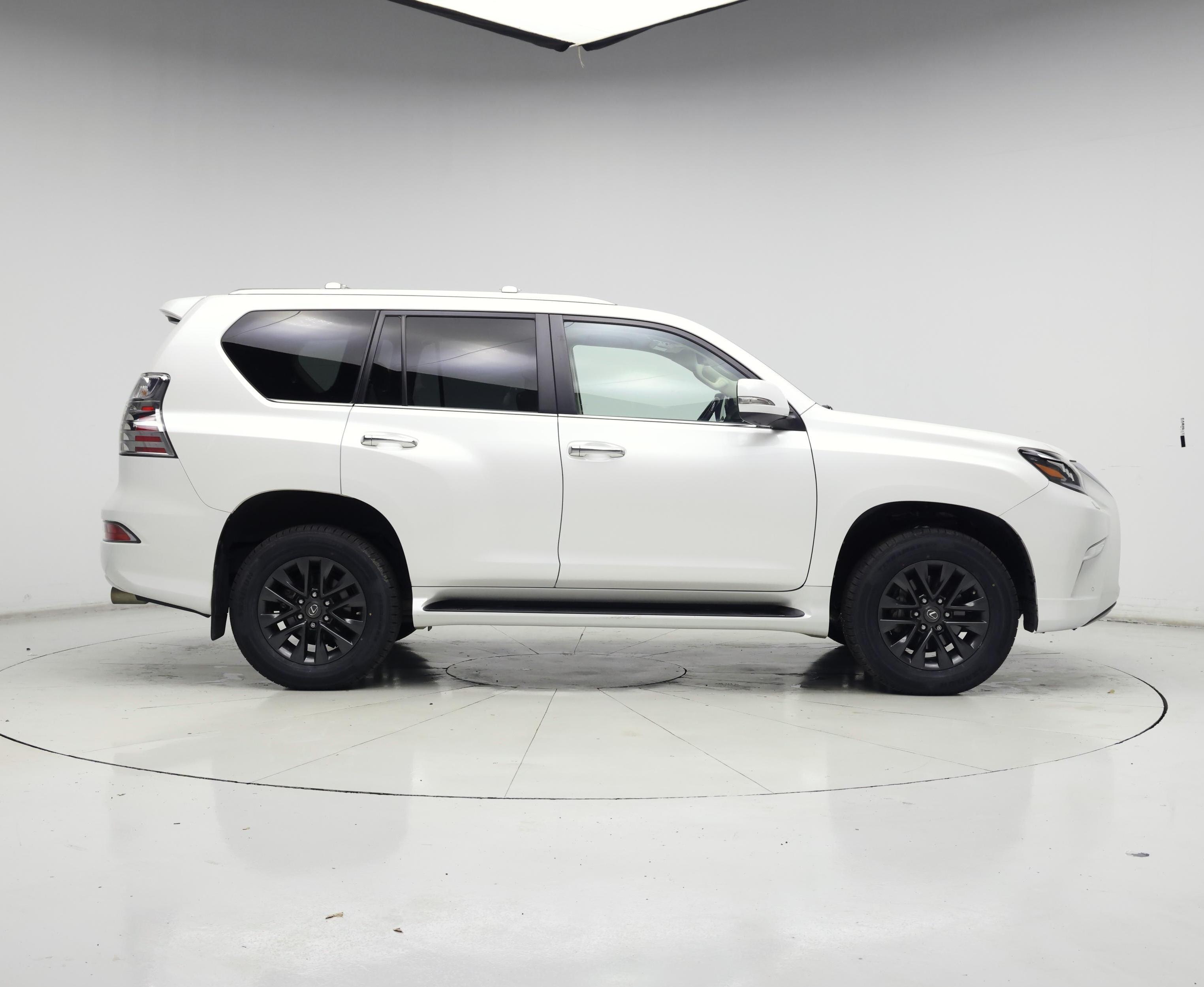 Thumbnail: 2023 Lexus GX - 7