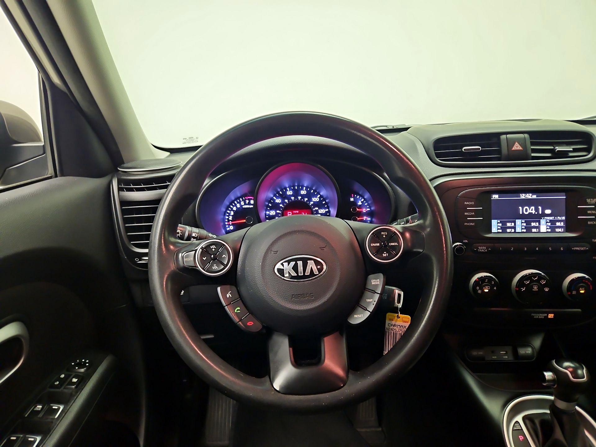 Thumbnail: 2018 Kia Soul - 10