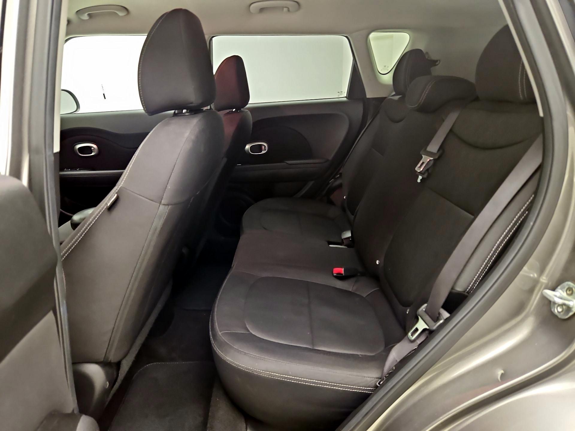 Thumbnail: 2018 Kia Soul - 16