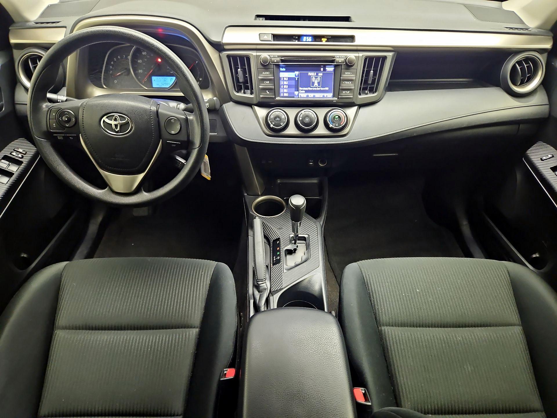 Thumbnail: 2015 Toyota RAV4 - 9