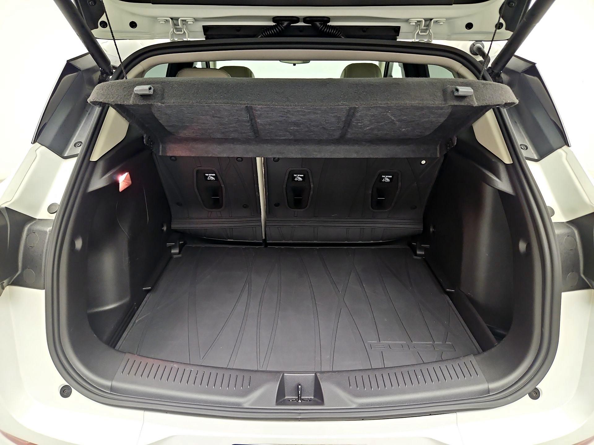 Thumbnail: 2022 Buick Encore GX - 17