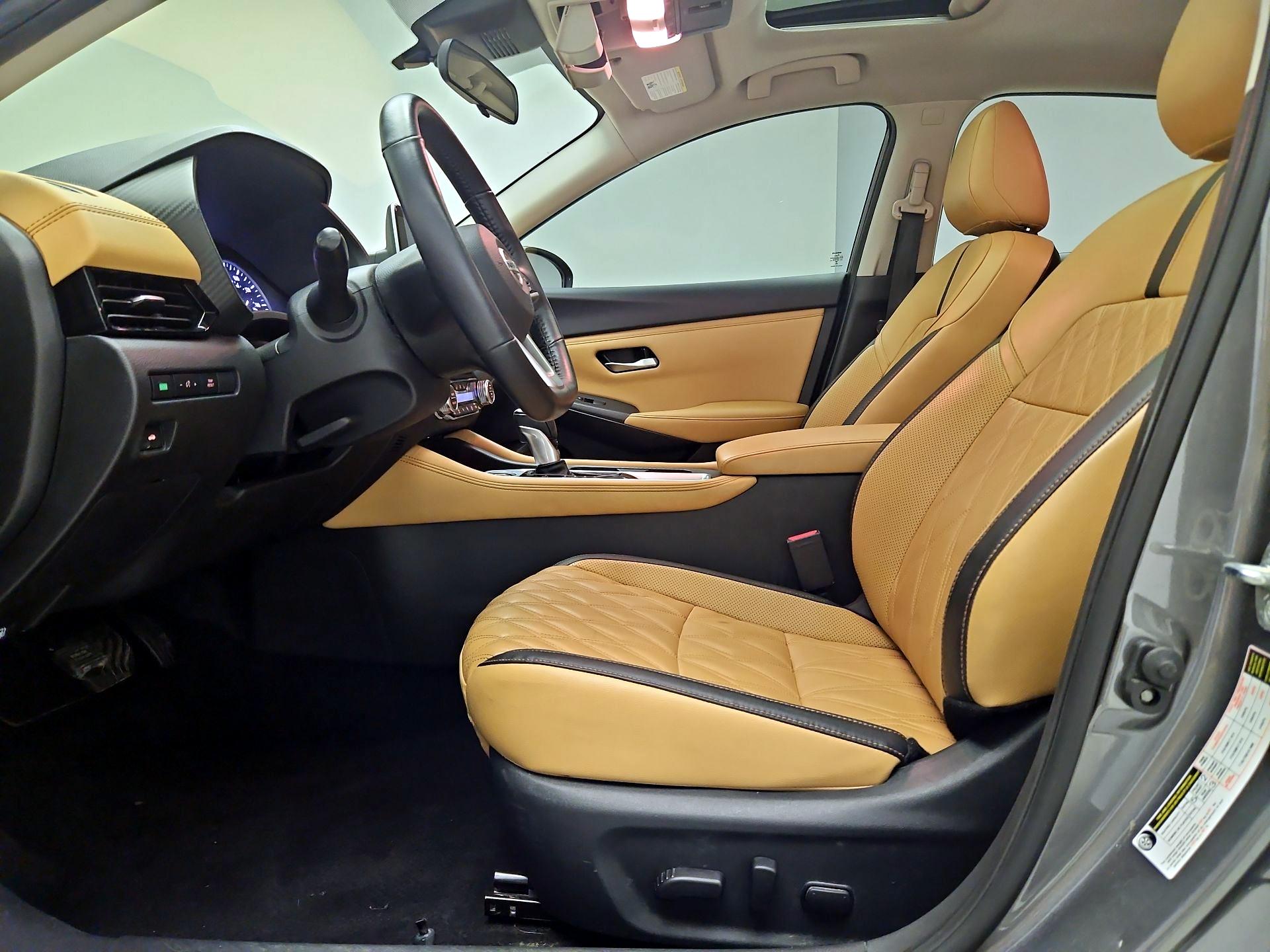 Thumbnail: 2023 Nissan Sentra - 11