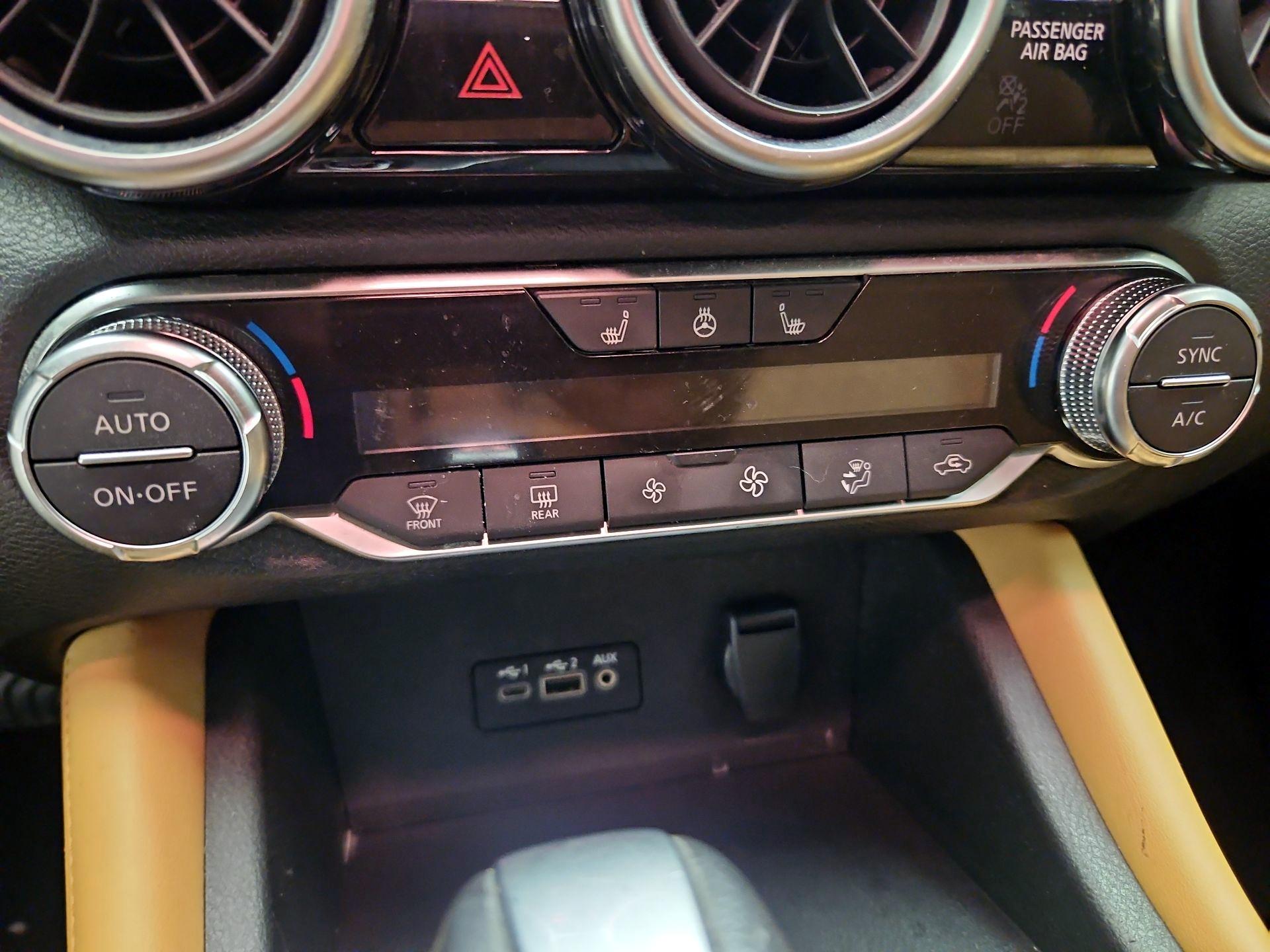 Thumbnail: 2023 Nissan Sentra - 16