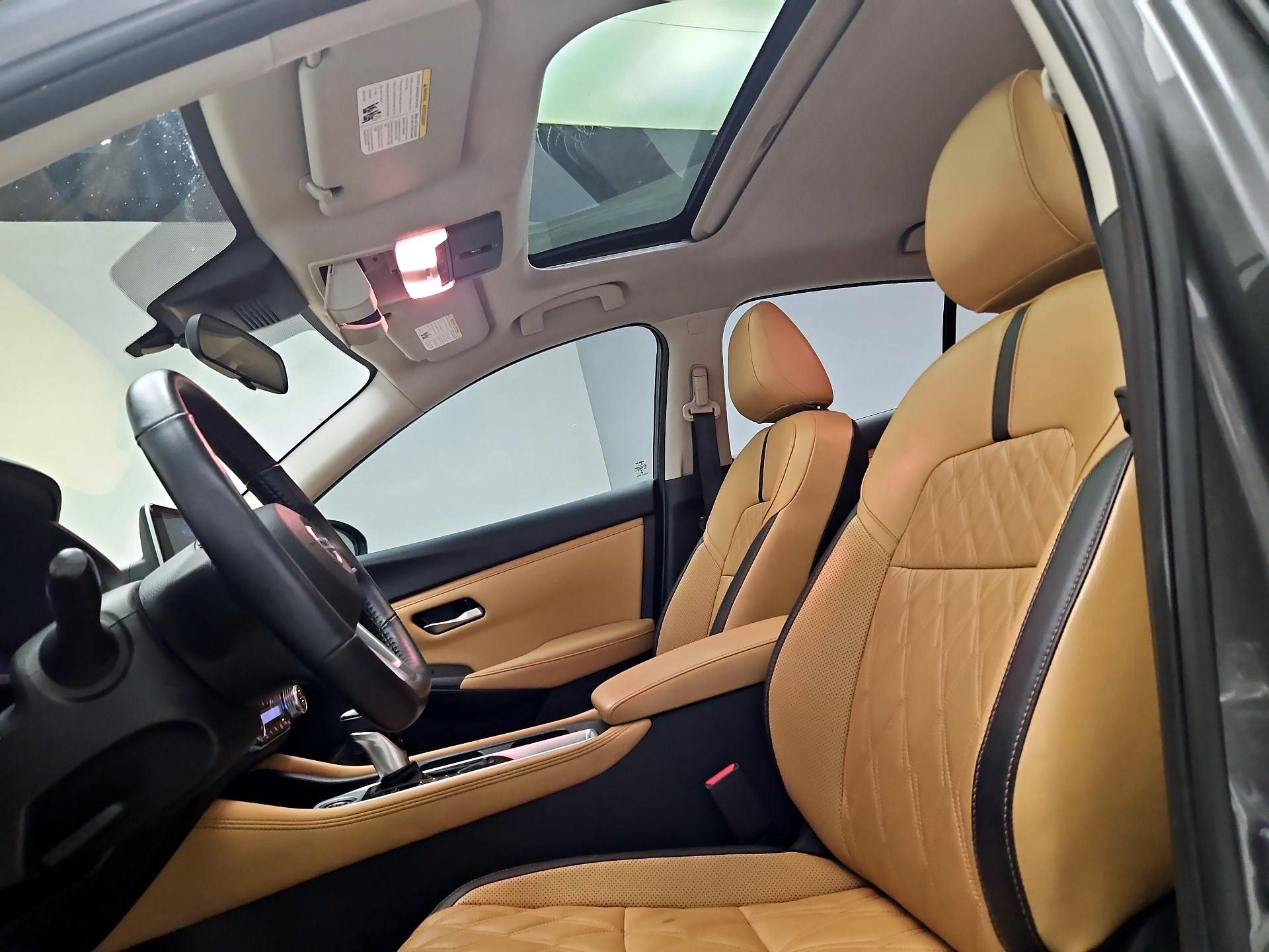 Thumbnail: 2023 Nissan Sentra - 19