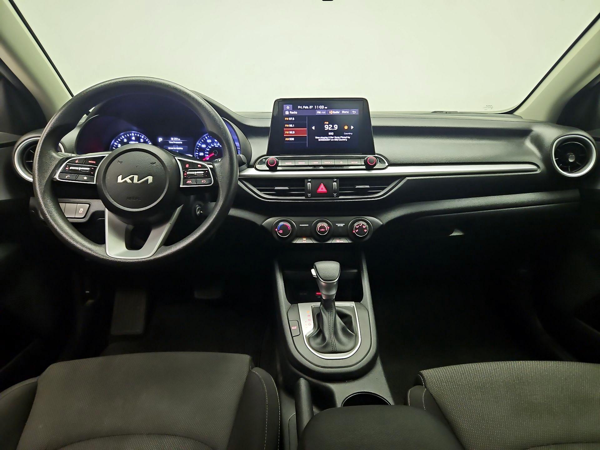 Thumbnail: 2024 Kia Forte - 9