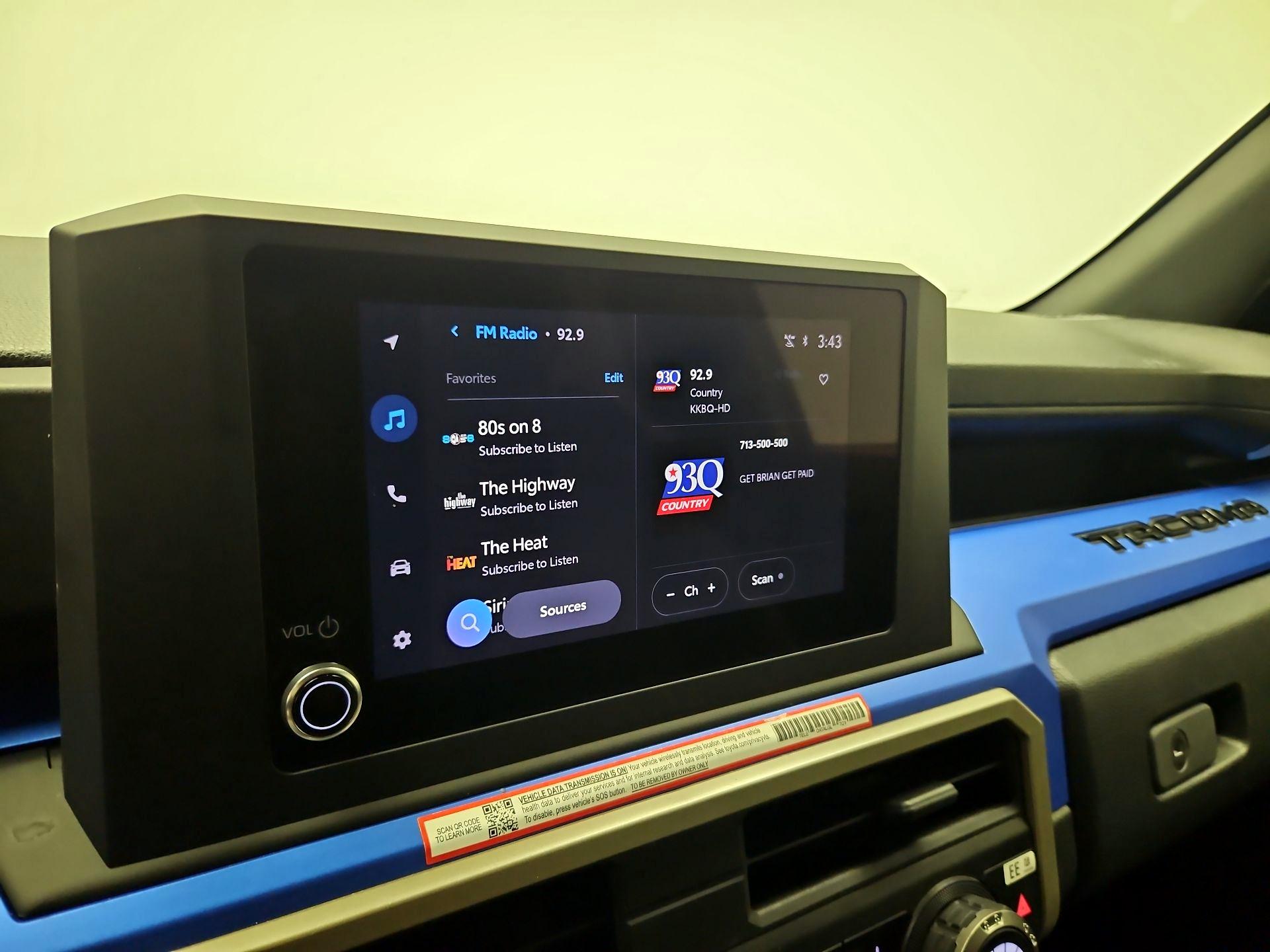 Thumbnail: 2025 Toyota Tacoma - 15