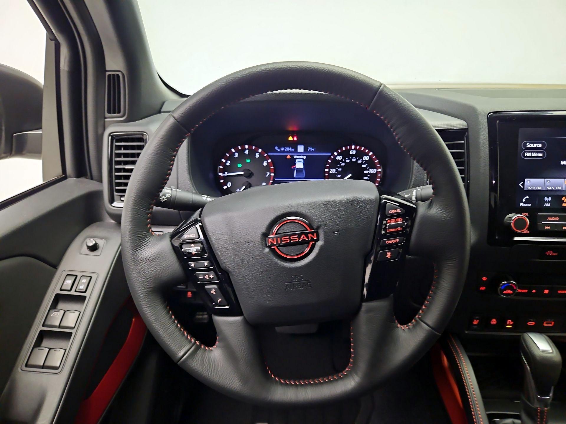 Thumbnail: 2024 Nissan Frontier - 10