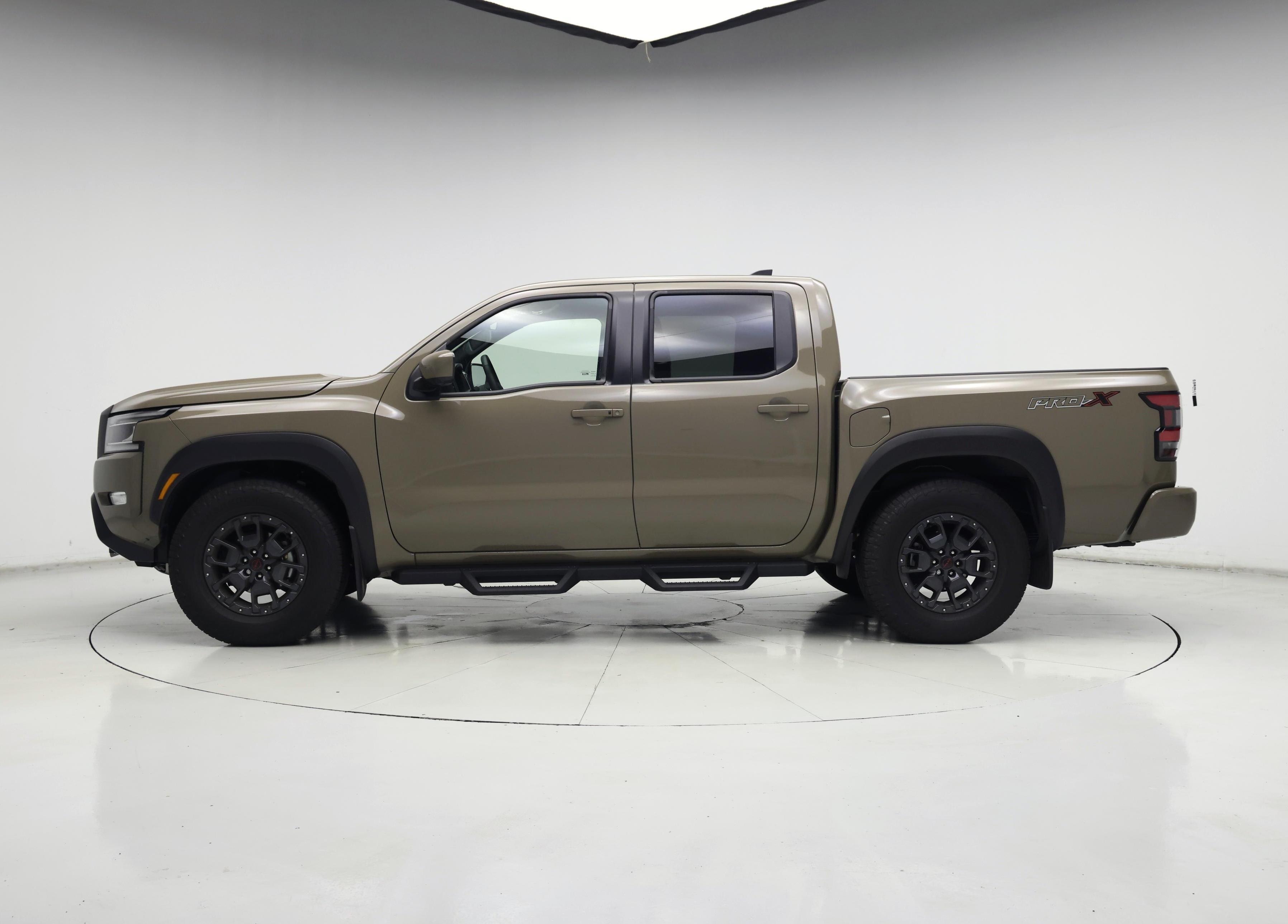 Thumbnail: 2024 Nissan Frontier - 3