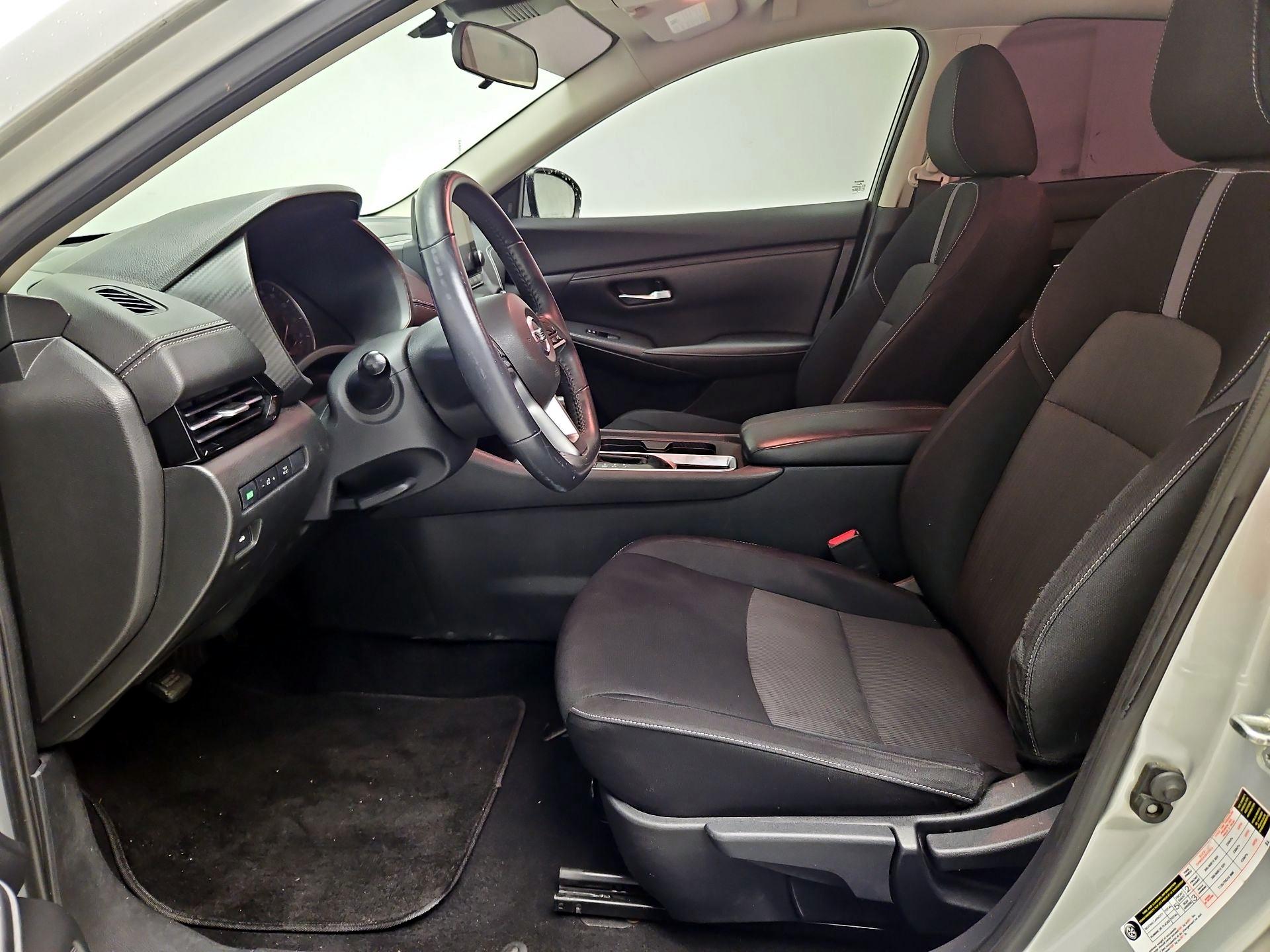 Thumbnail: 2020 Nissan Sentra - 11