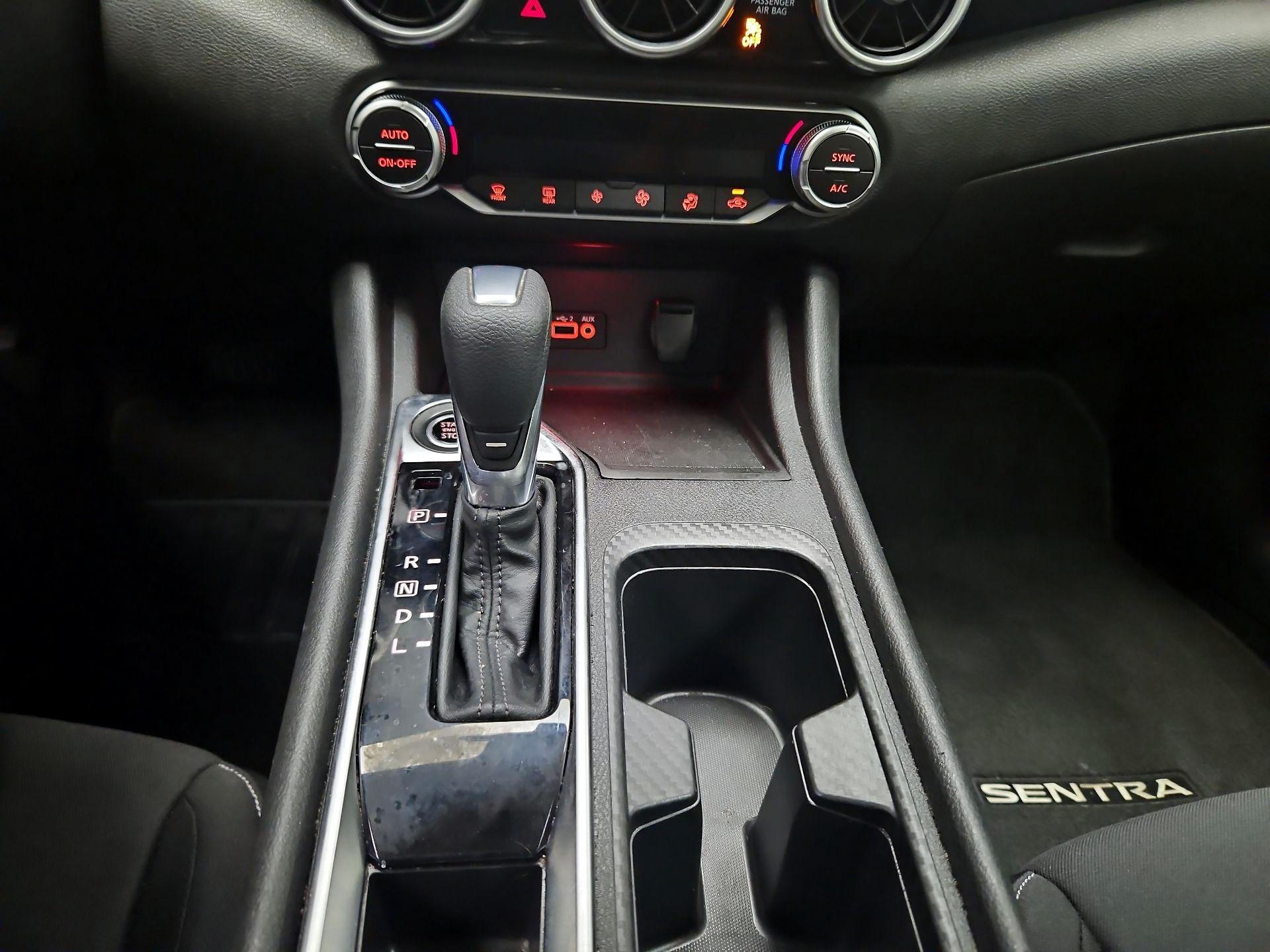 Thumbnail: 2020 Nissan Sentra - 16