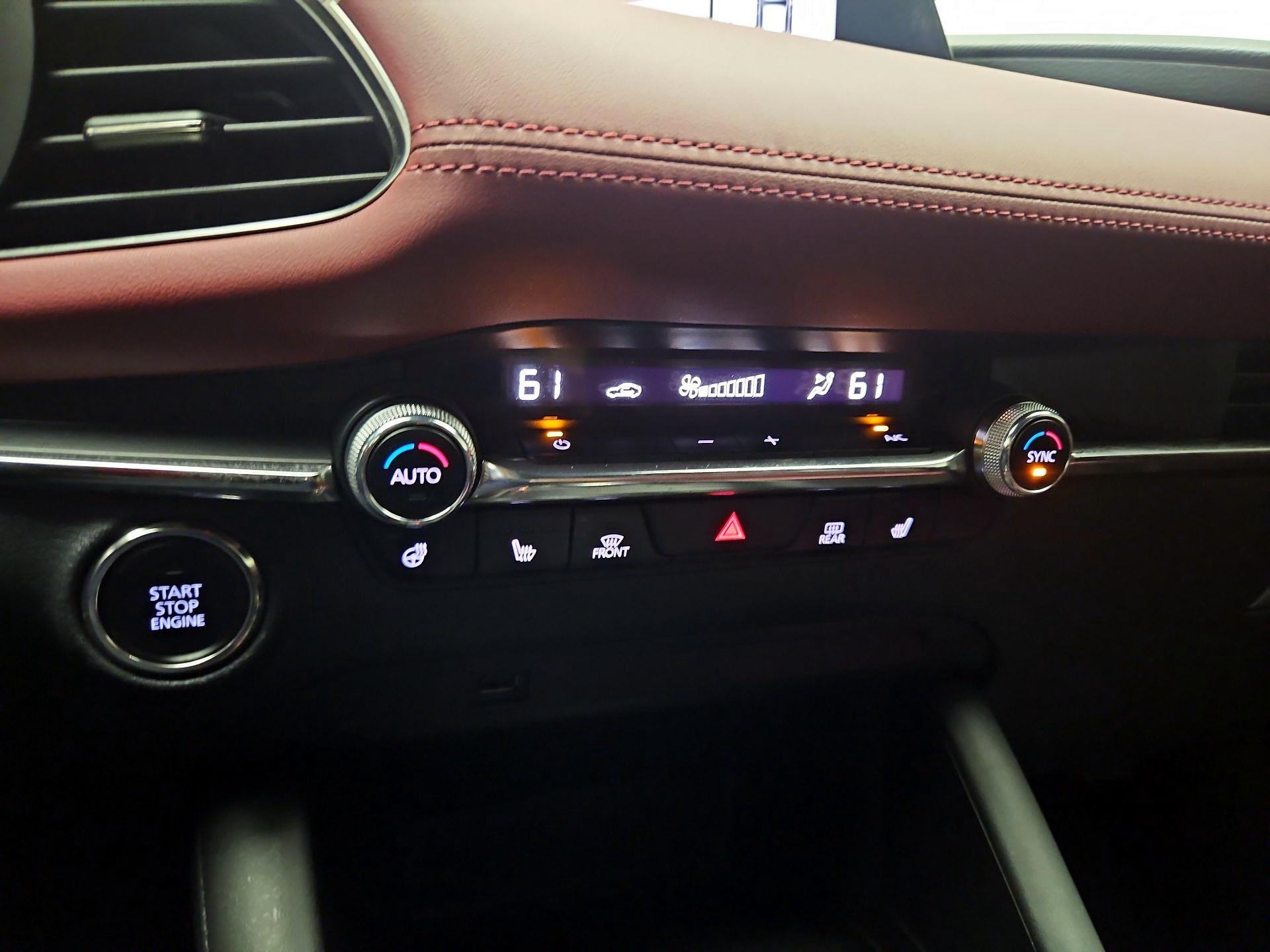 Thumbnail: 2021 Mazda Mazda3 - 15