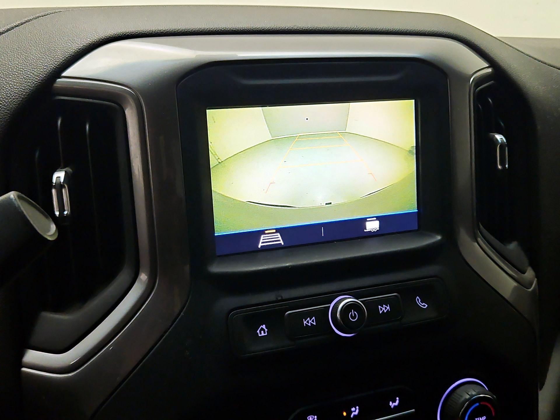 Thumbnail: 2019 Chevrolet Silverado 1500 - 14