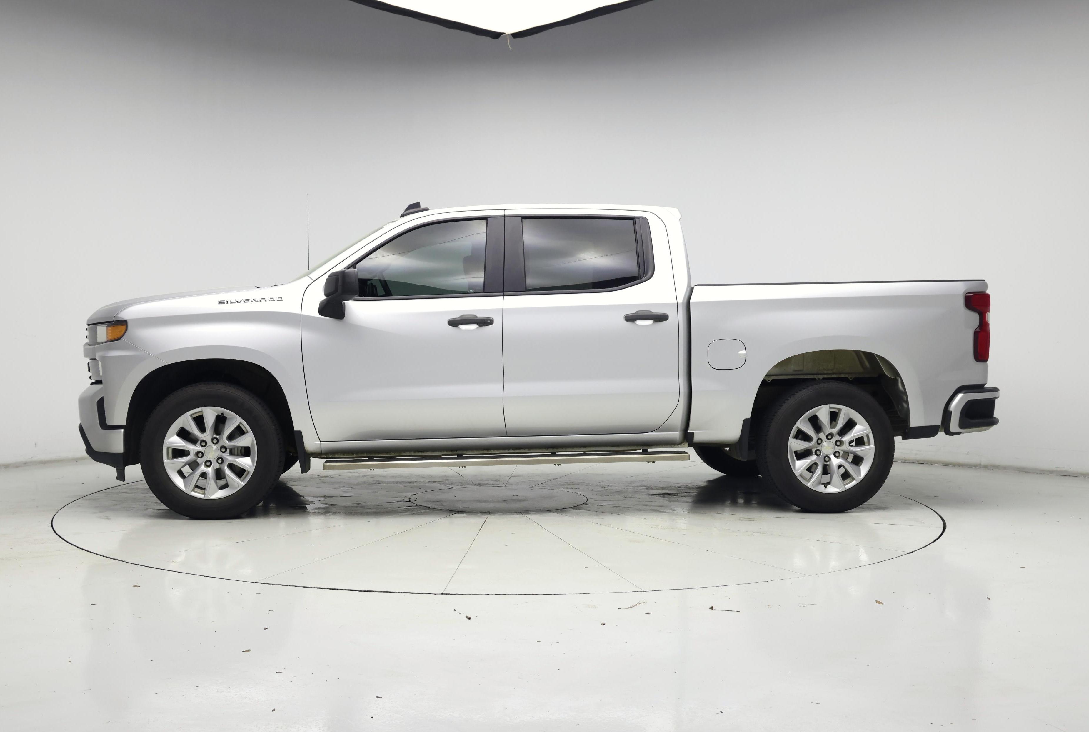 Thumbnail: 2019 Chevrolet Silverado 1500 - 3