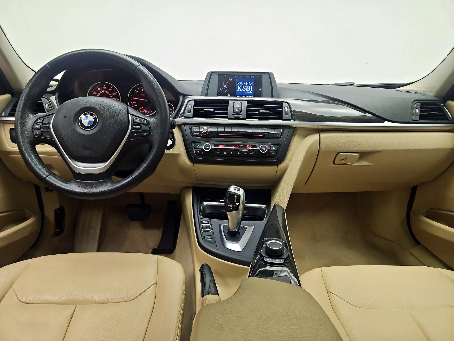 Thumbnail: 2015 BMW 3 Series - 9