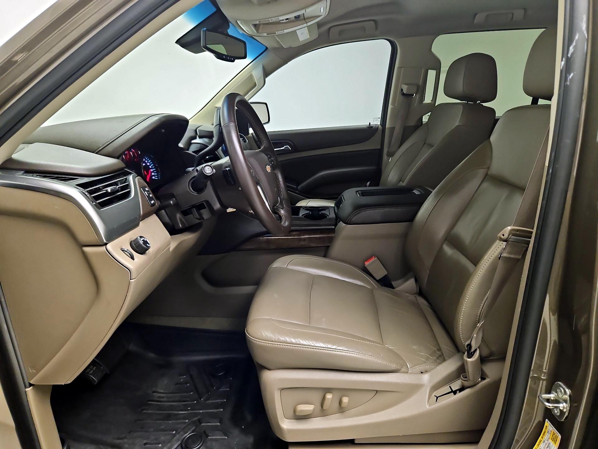 Thumbnail: 2016 Chevrolet Tahoe - 11