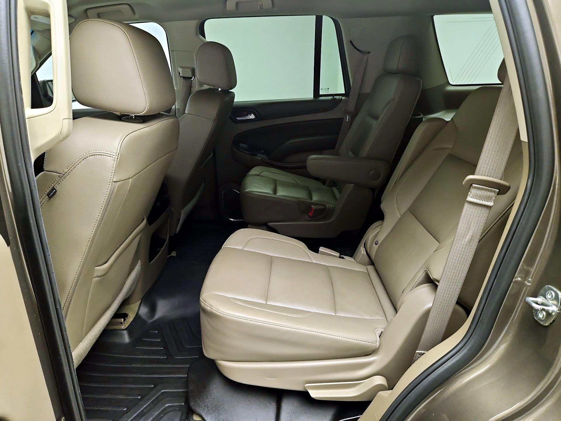 Thumbnail: 2016 Chevrolet Tahoe - 17