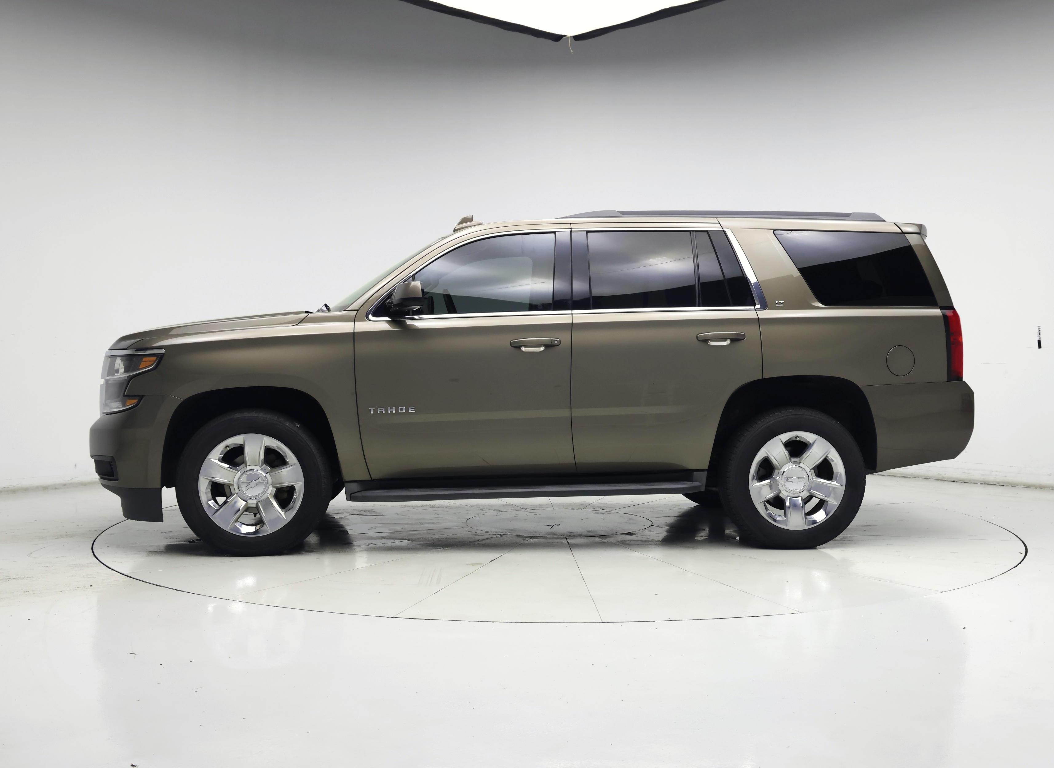 Thumbnail: 2016 Chevrolet Tahoe - 3