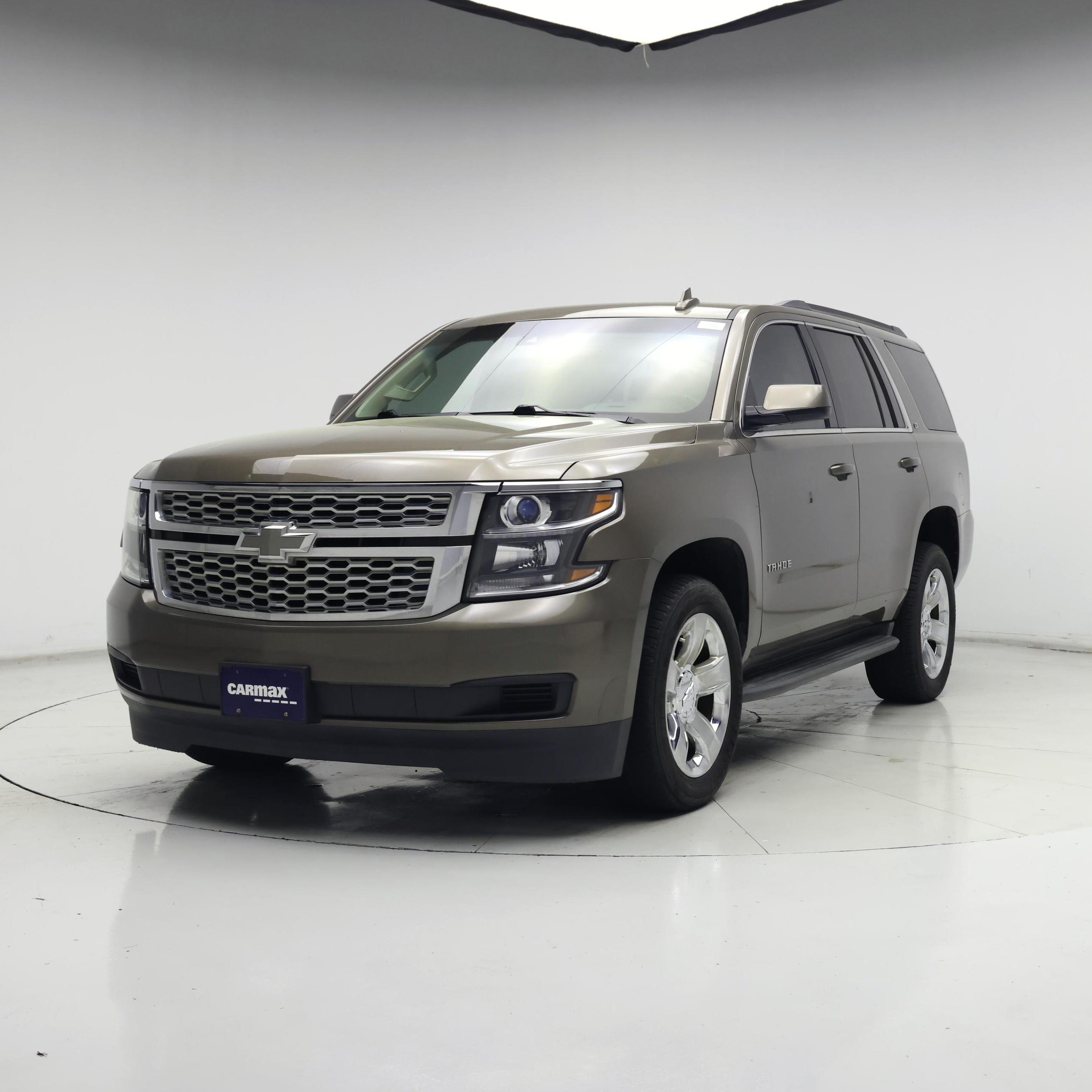 Thumbnail: 2016 Chevrolet Tahoe - 4