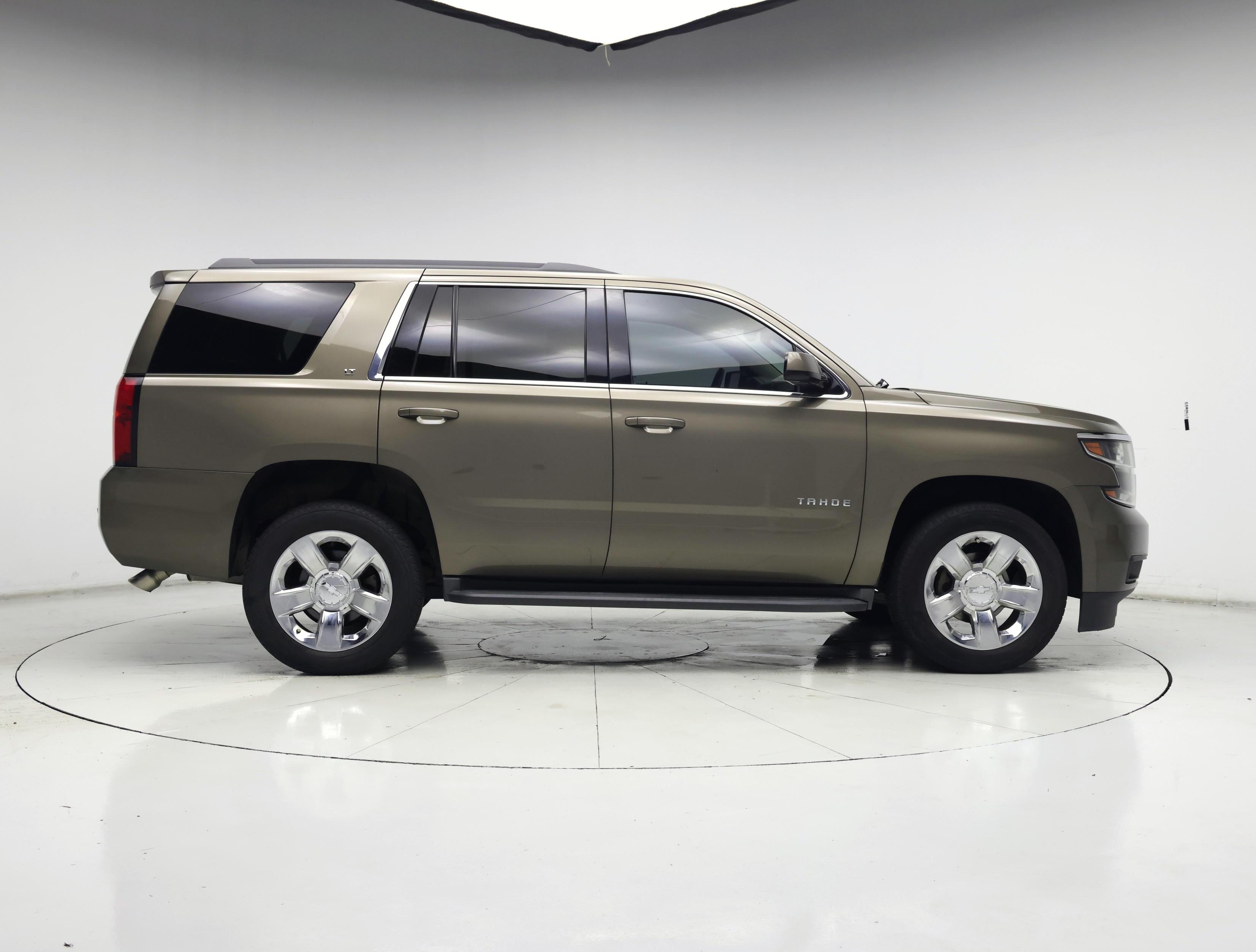 Thumbnail: 2016 Chevrolet Tahoe - 7