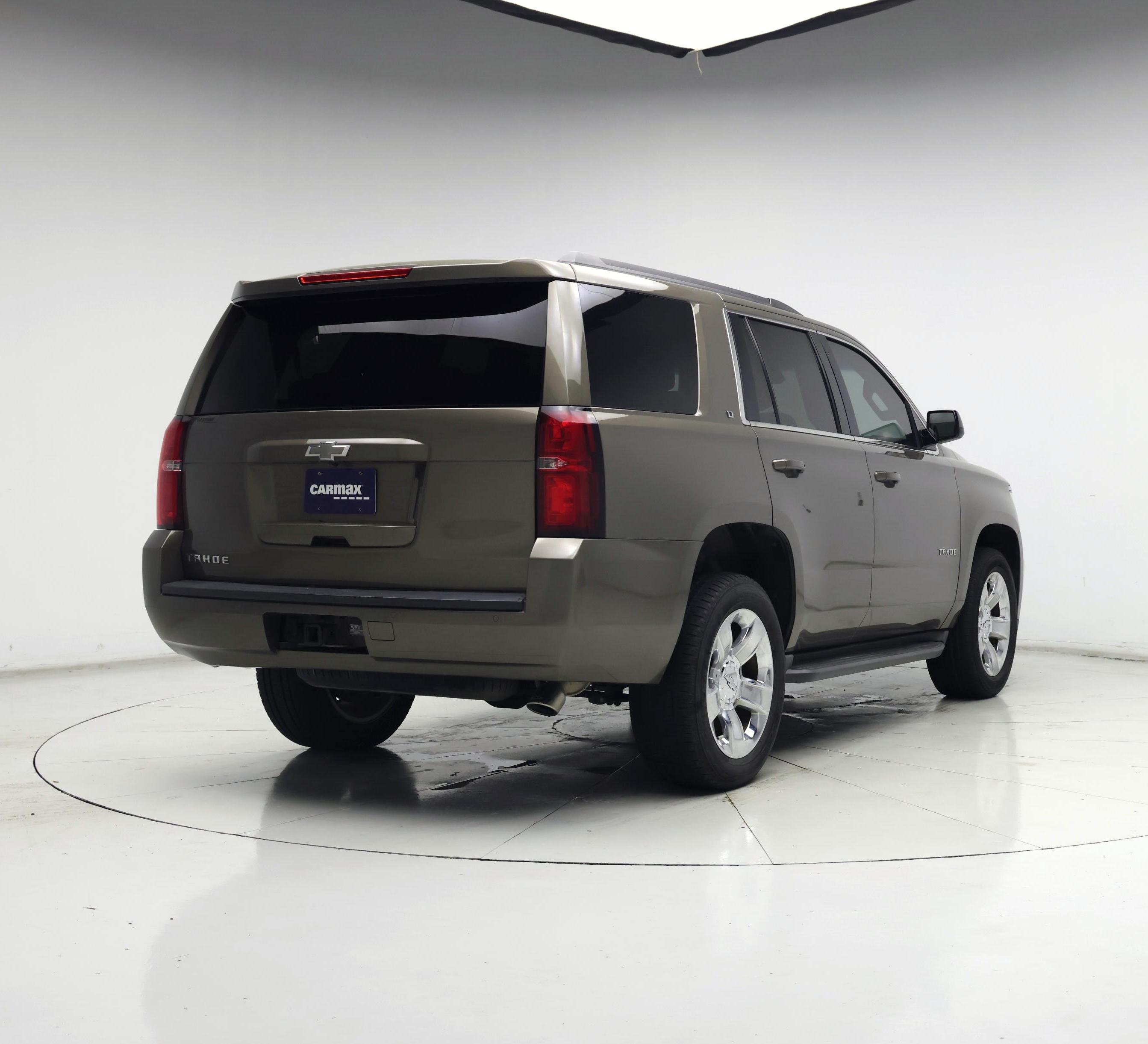 Thumbnail: 2016 Chevrolet Tahoe - 8