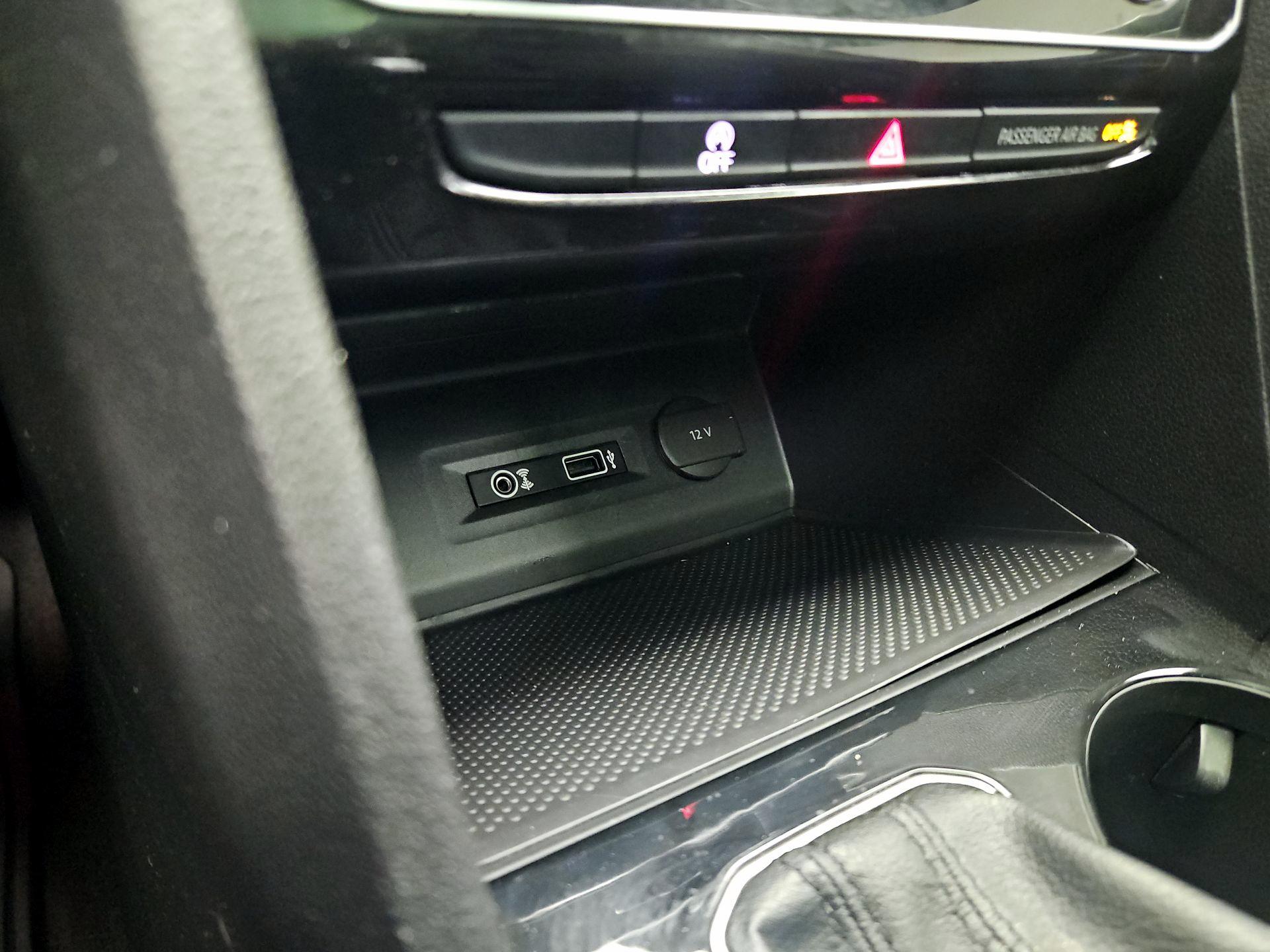 Thumbnail: 2018 Volkswagen Atlas - 18