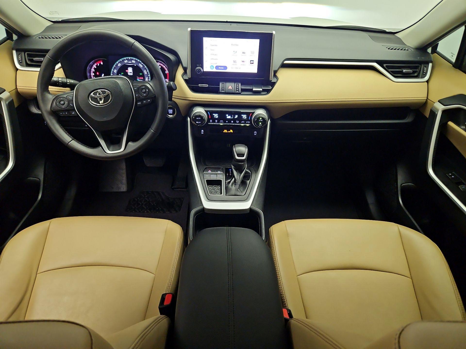 Thumbnail: 2024 Toyota RAV4 - 9