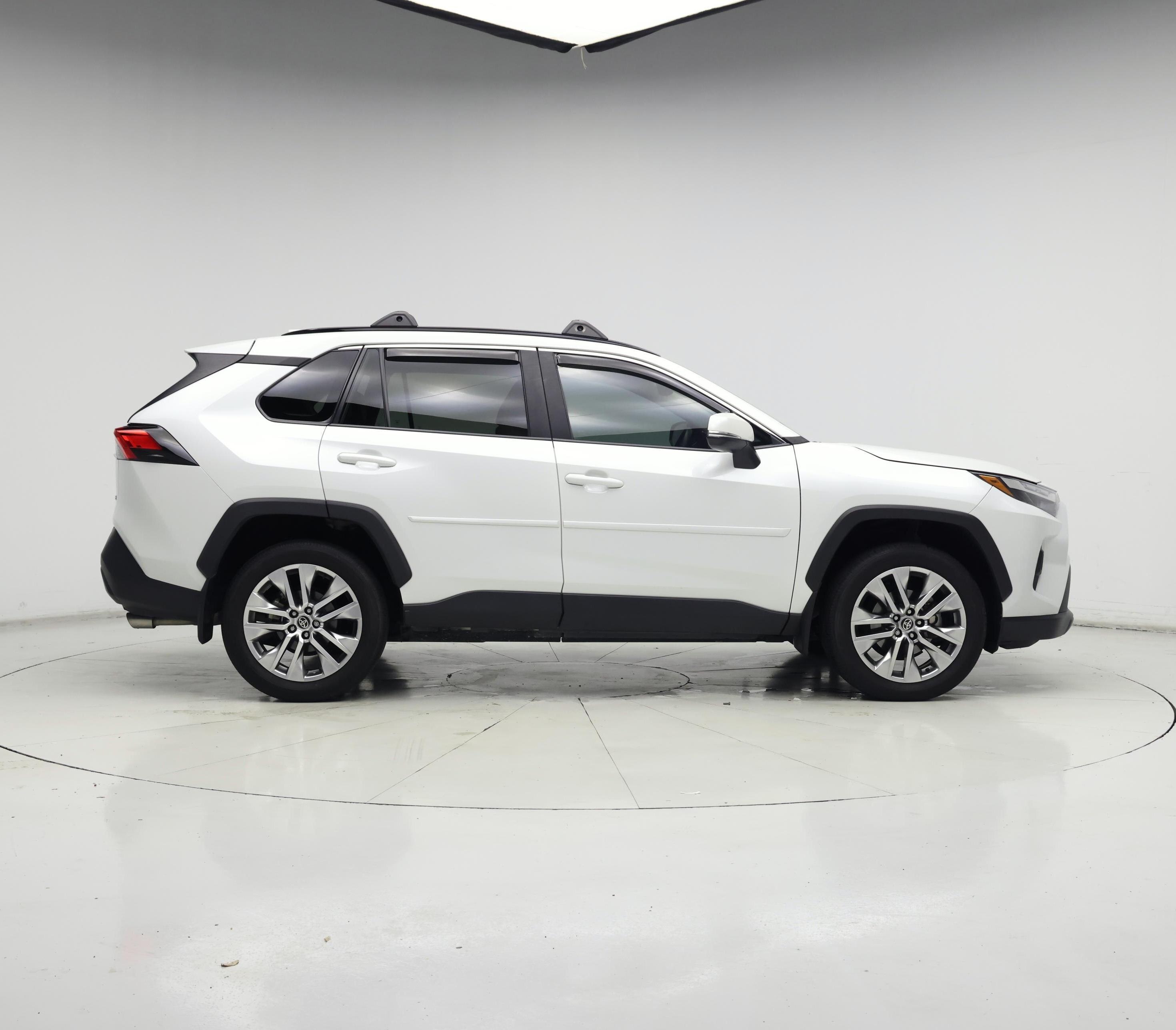 Thumbnail: 2024 Toyota RAV4 - 7