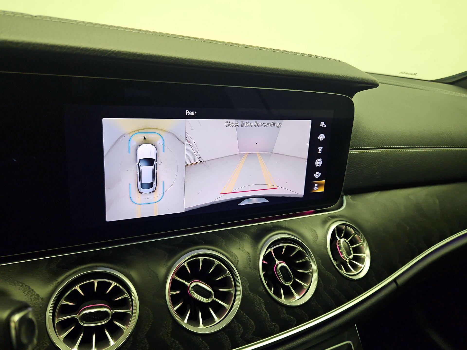 Thumbnail: 2022 Mercedes-Benz E-Class - 15