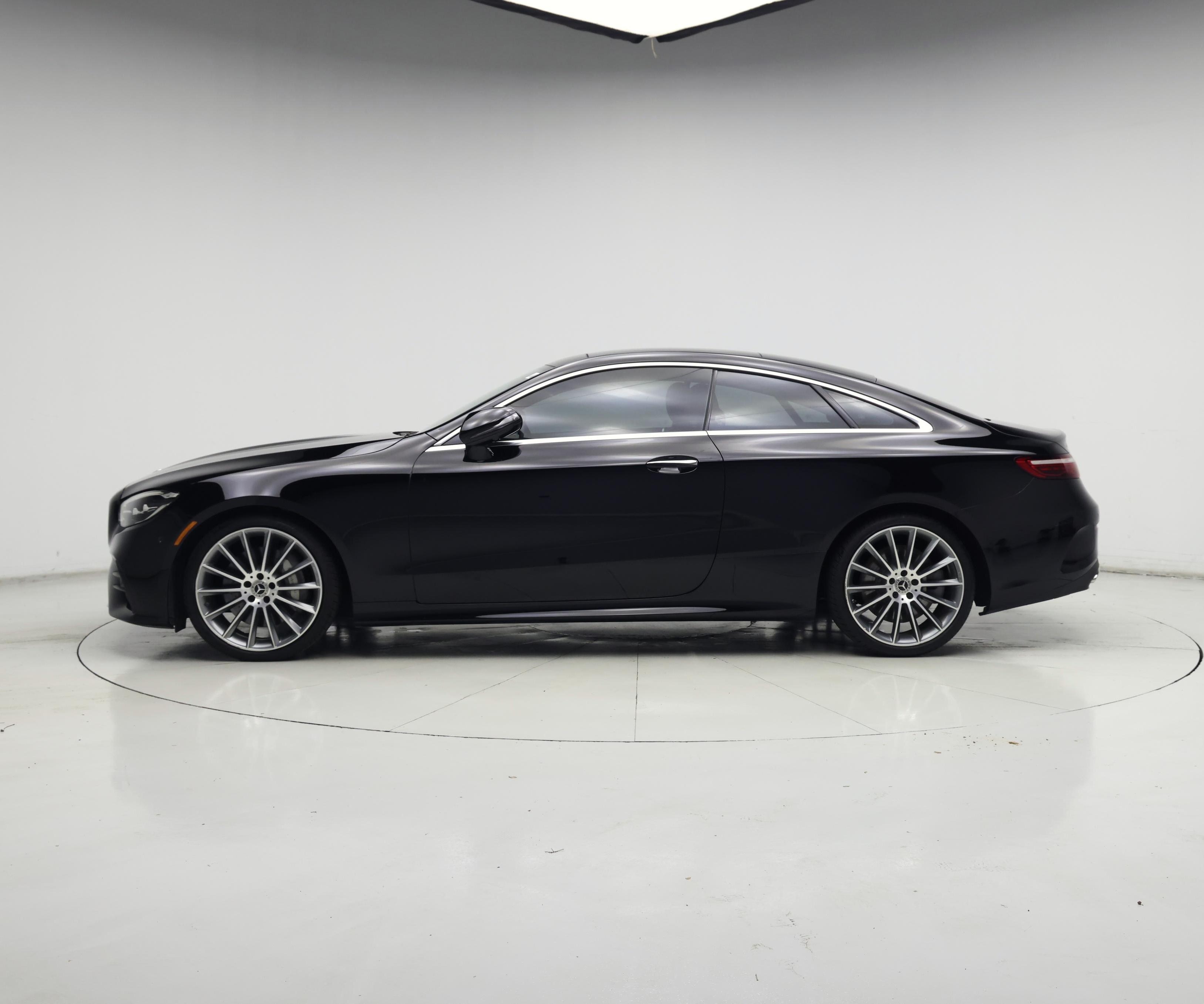 Thumbnail: 2022 Mercedes-Benz E-Class - 3