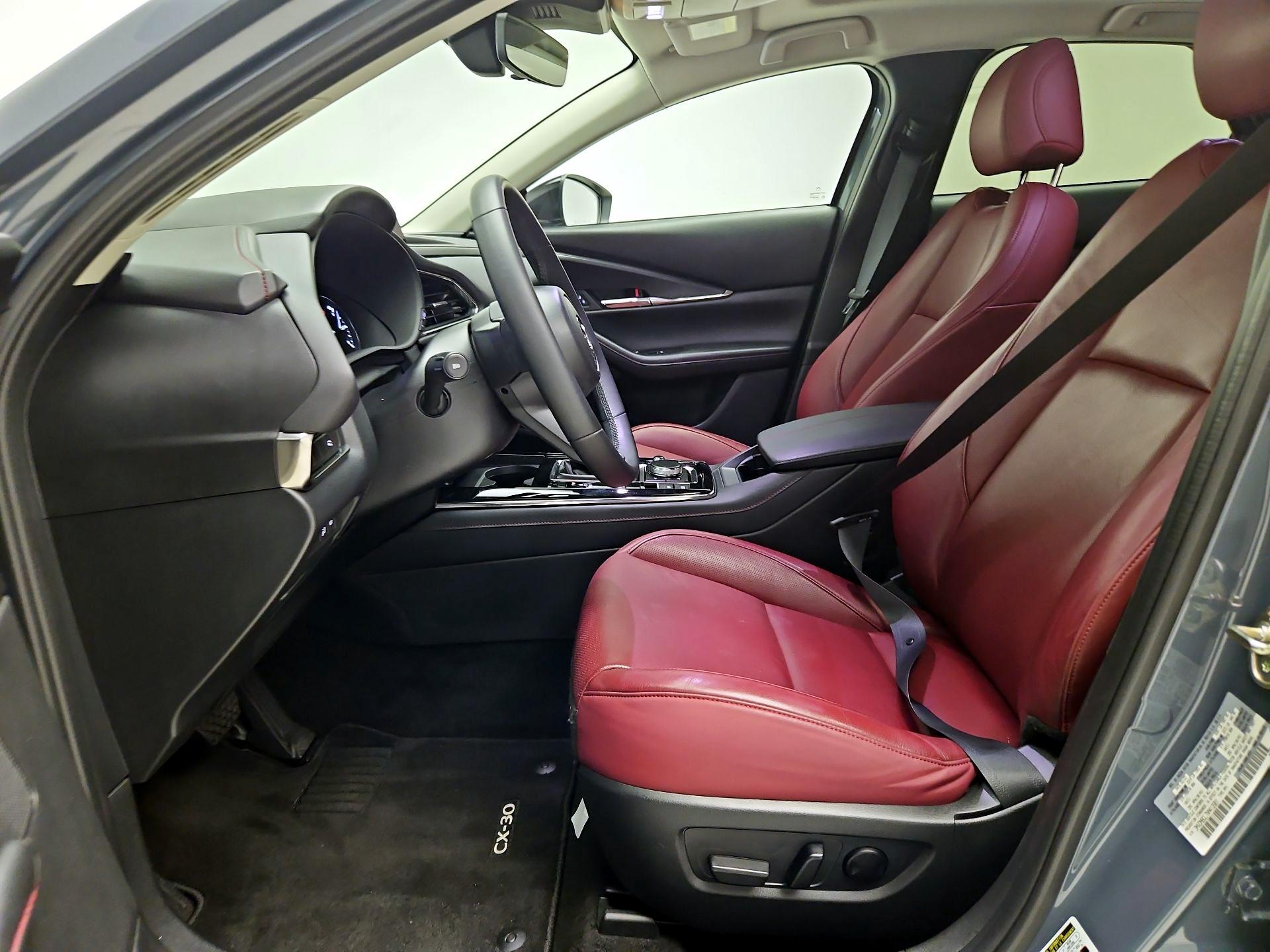 Thumbnail: 2022 Mazda CX-30 - 11