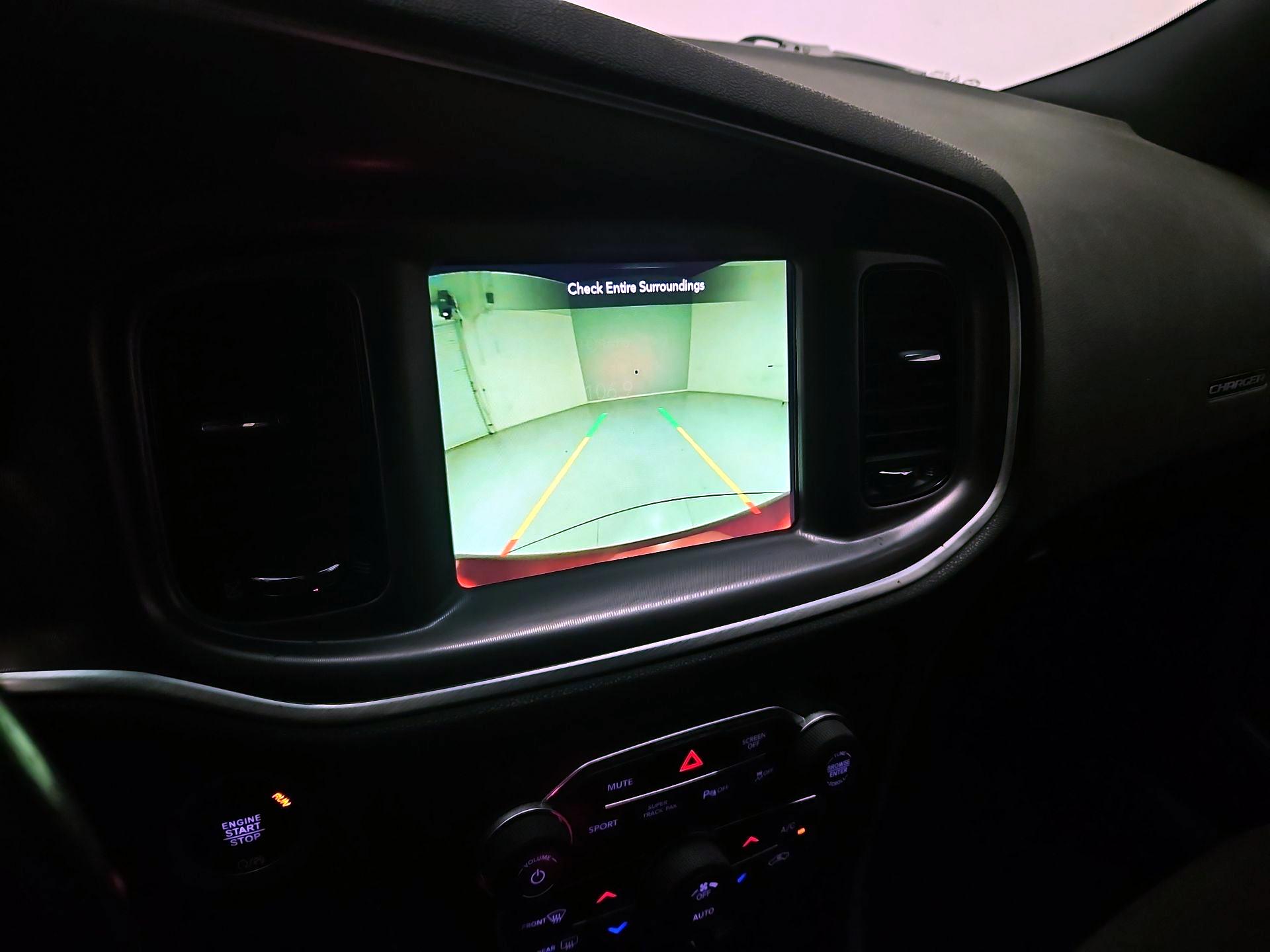 Thumbnail: 2022 Dodge Charger - 14