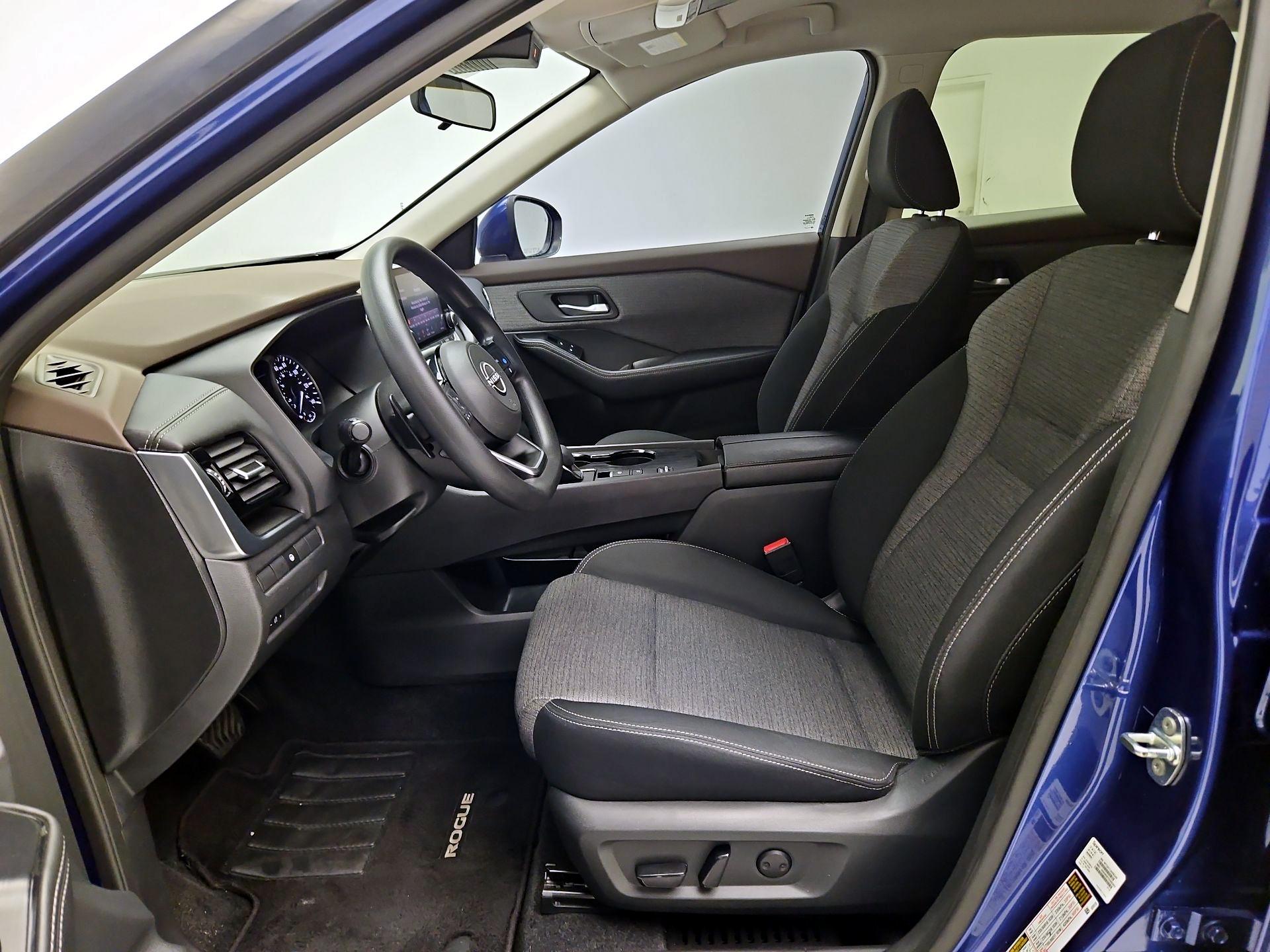 Thumbnail: 2022 Nissan Rogue - 11