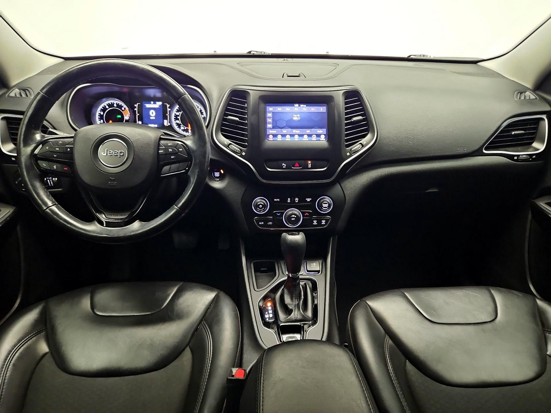 Thumbnail: 2021 Jeep Cherokee - 9