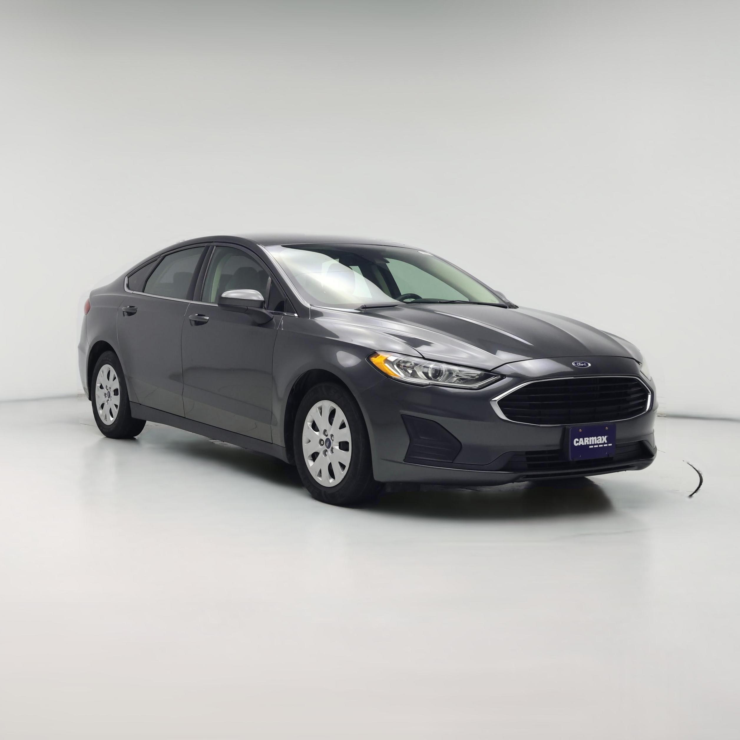 Thumbnail: 2020 Ford Fusion - 1