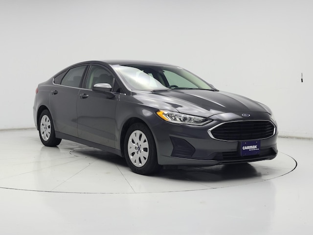 Gray 2020 Ford Fusion S FWD Sedan Front-Wheel Drive Automatic