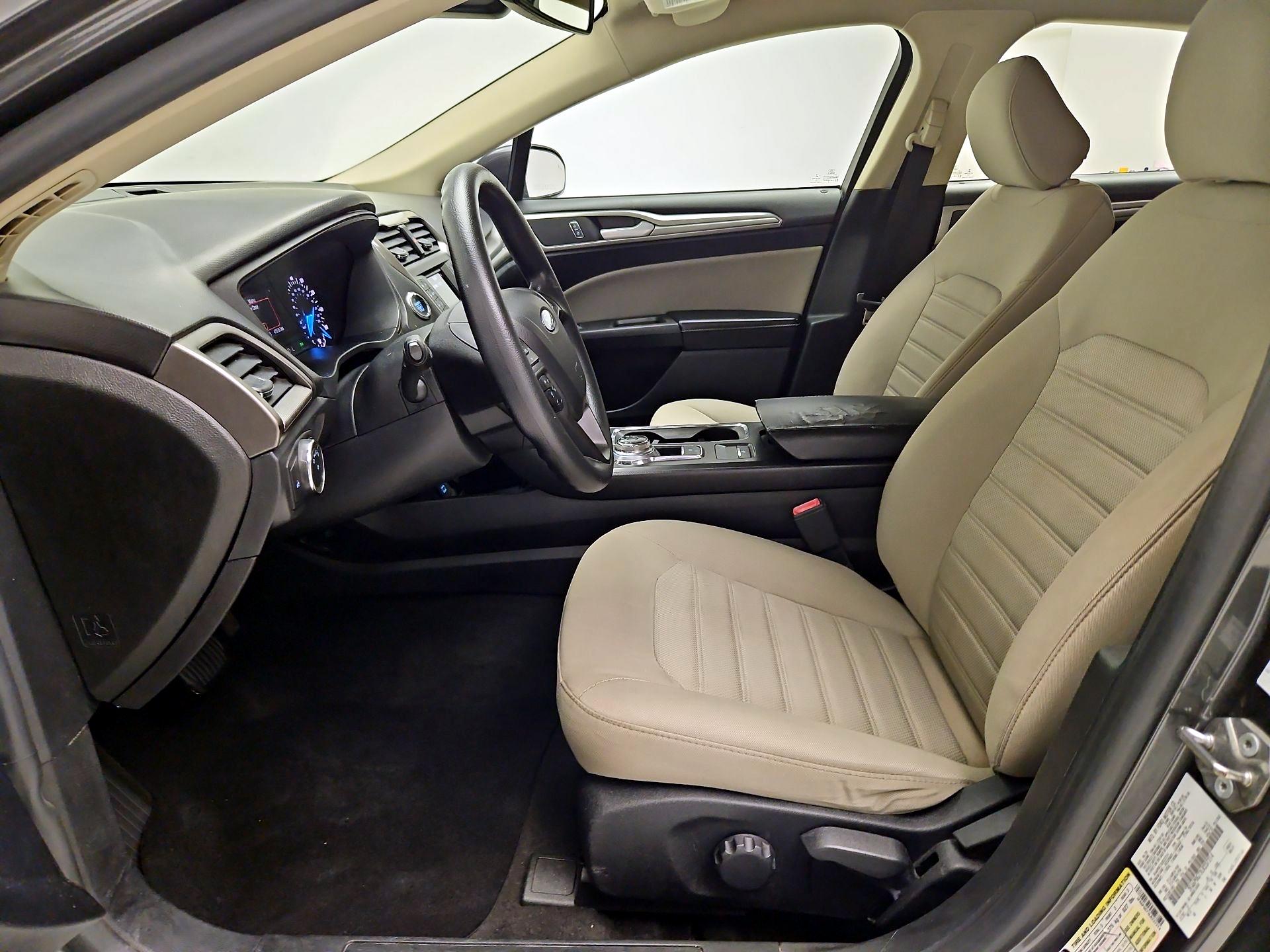 Thumbnail: 2020 Ford Fusion - 11