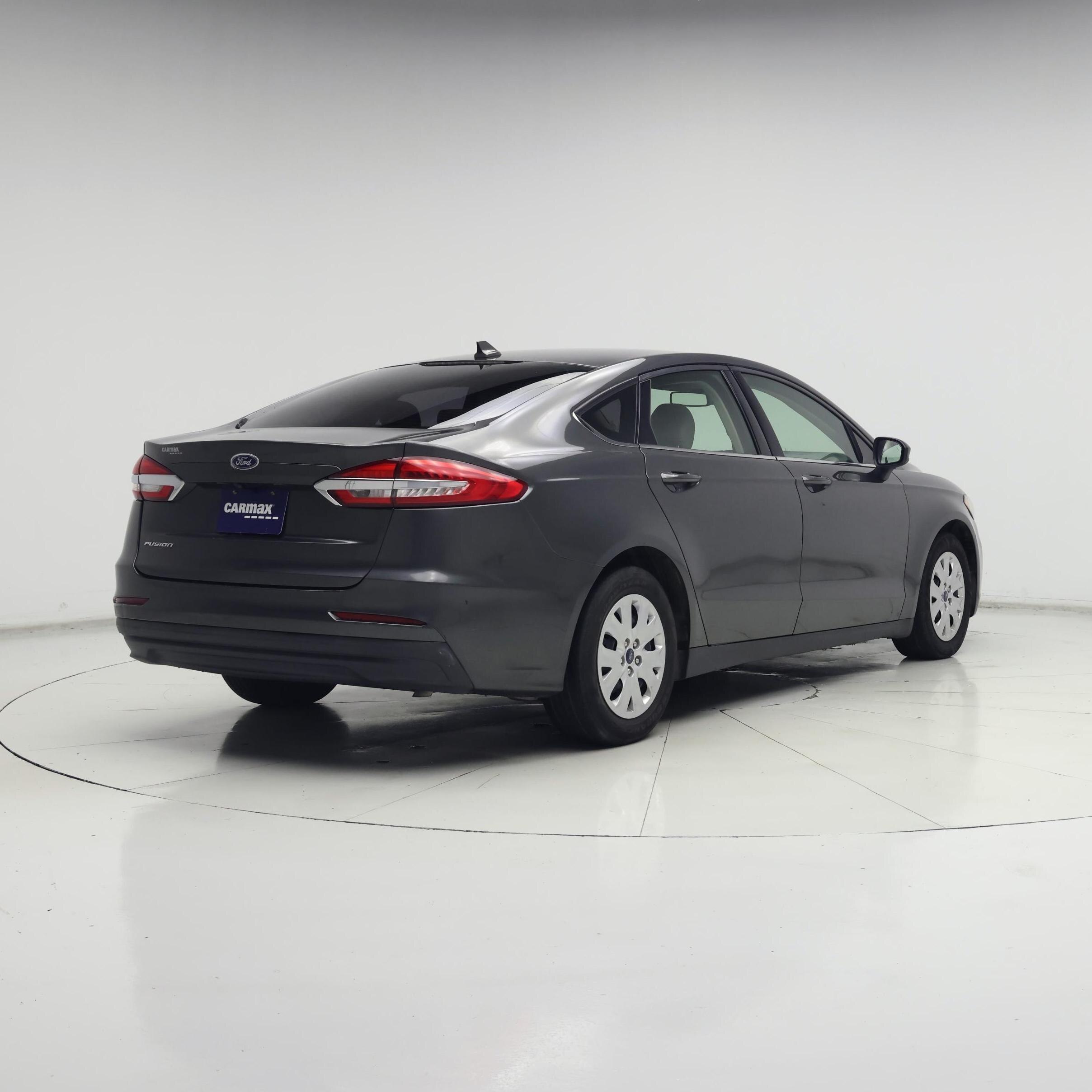 Thumbnail: 2020 Ford Fusion - 8
